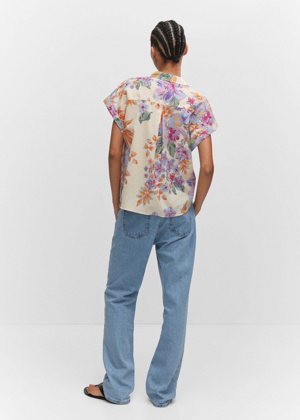 Chemise fleurie poches
