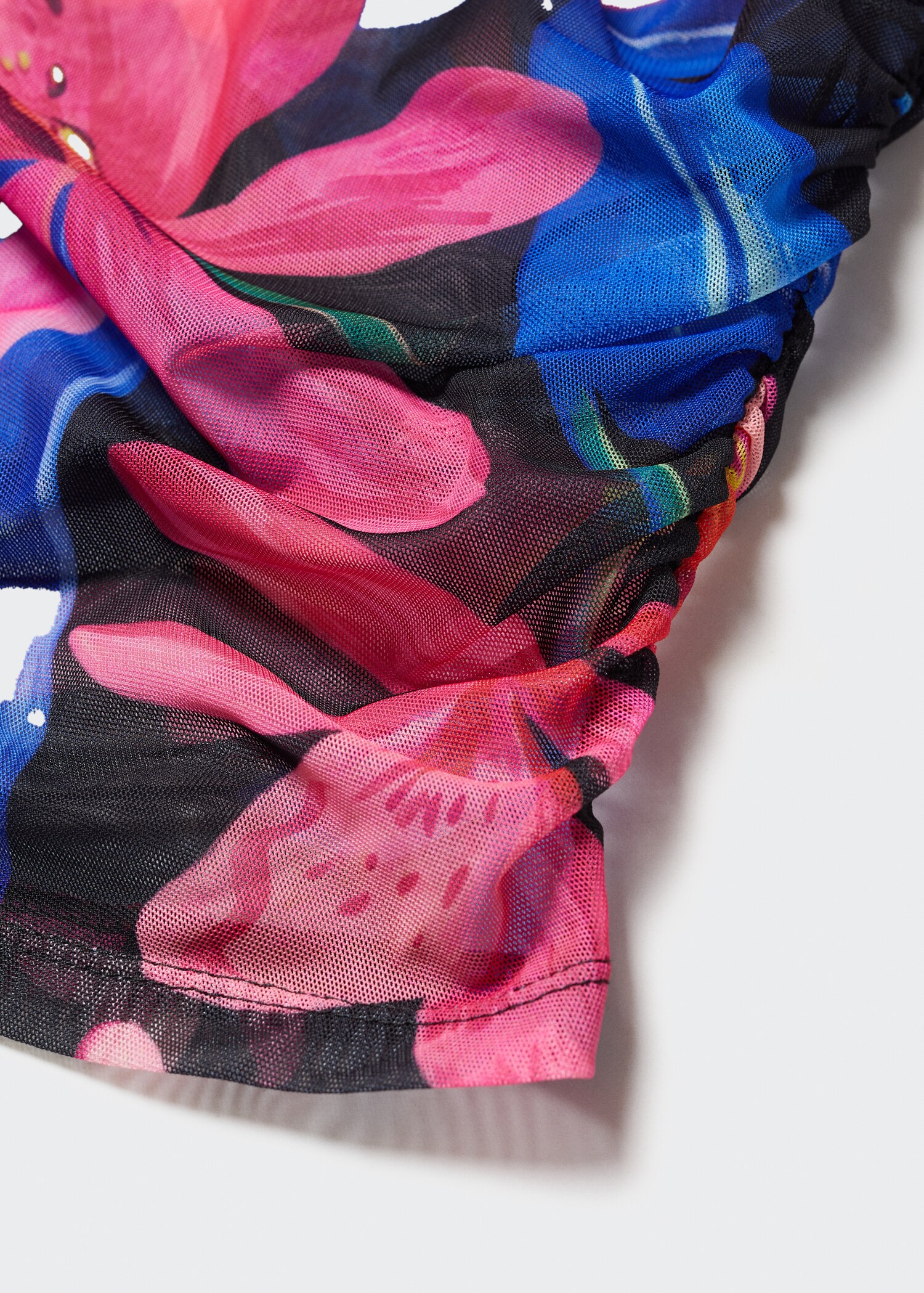 Asymmetrisk topp i chiffon med blomster - Artikkeldetalj 8