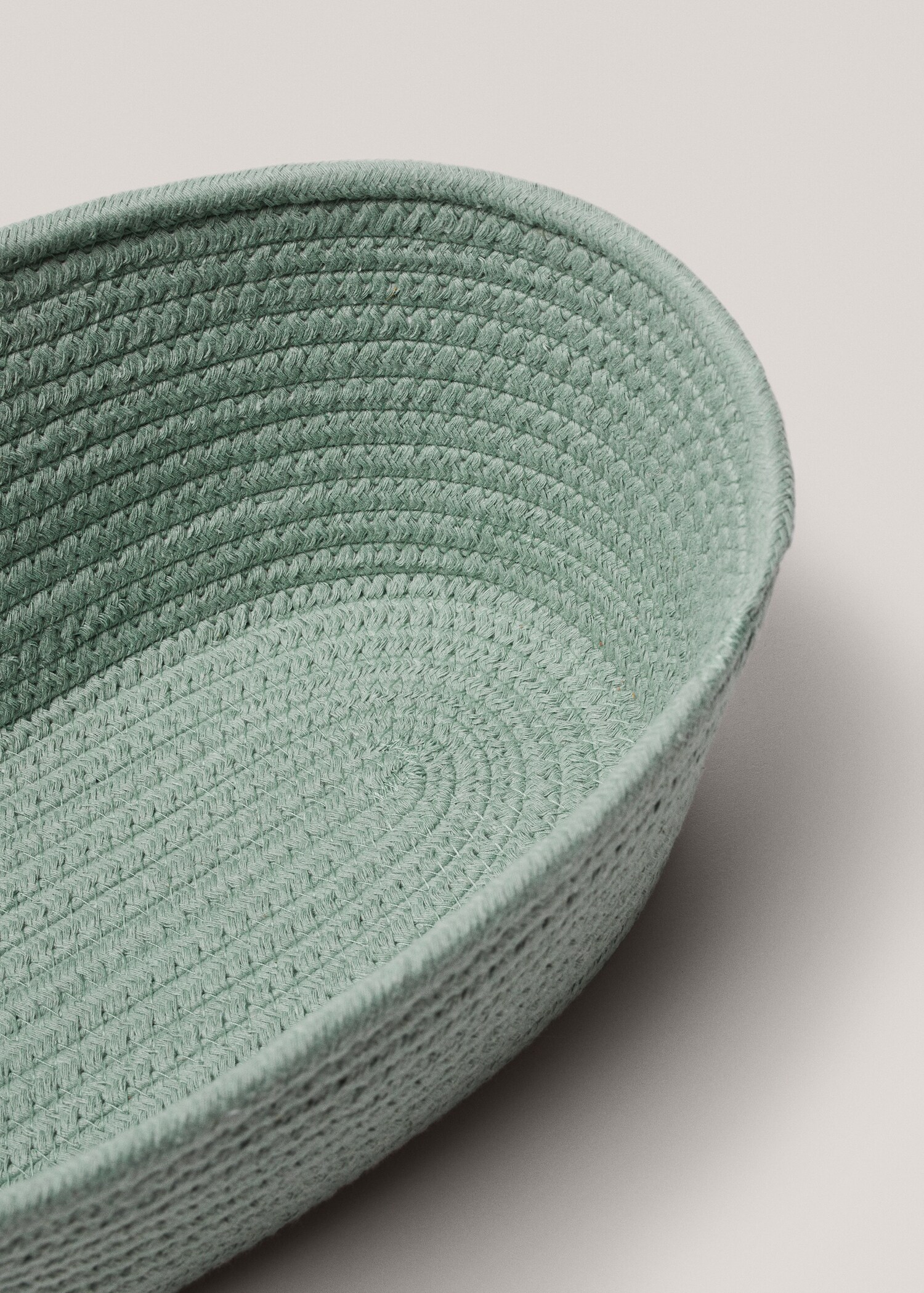 Oval basket - Details of the article 1