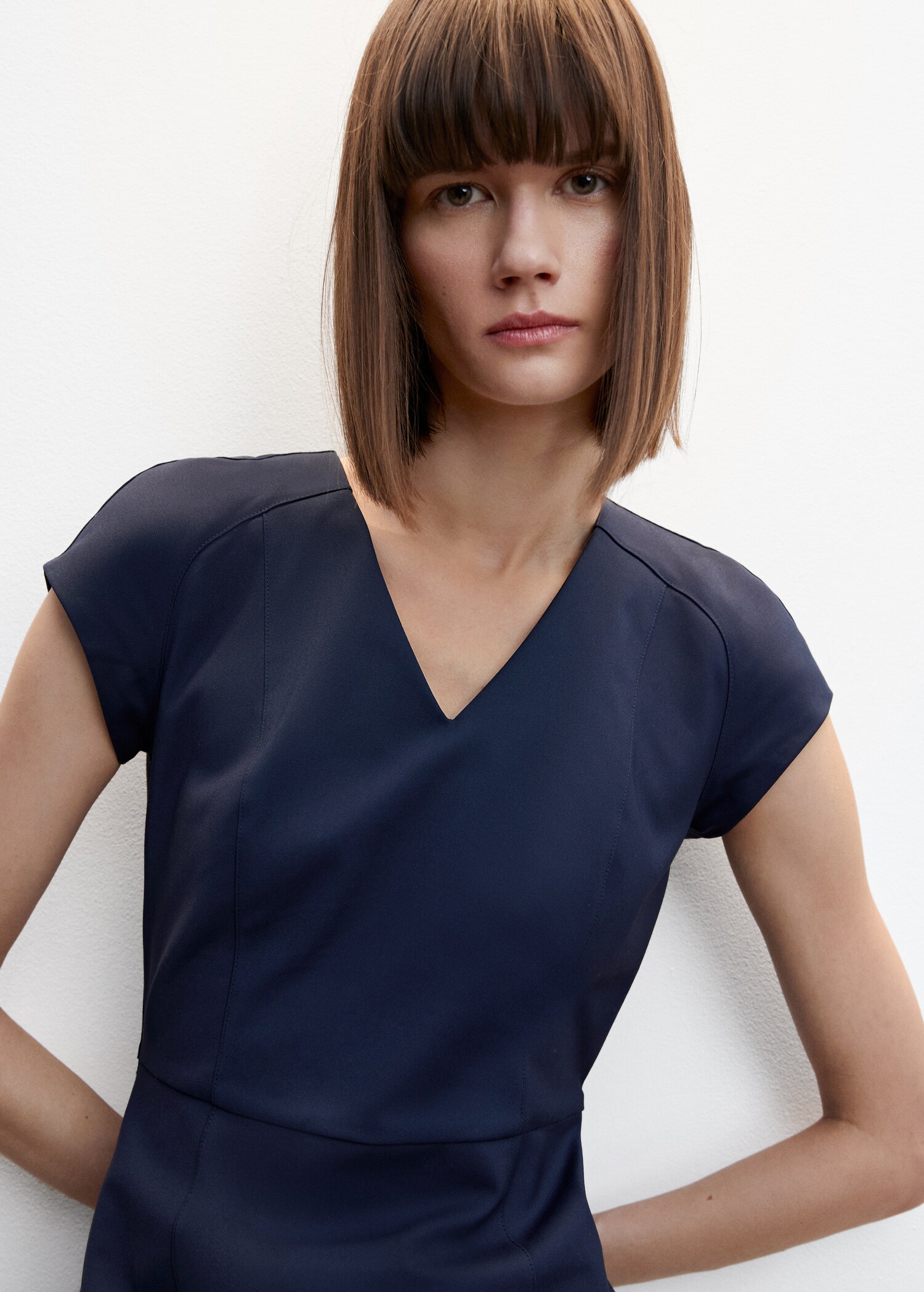 Robe courte cintrée - Détail de l'article 1