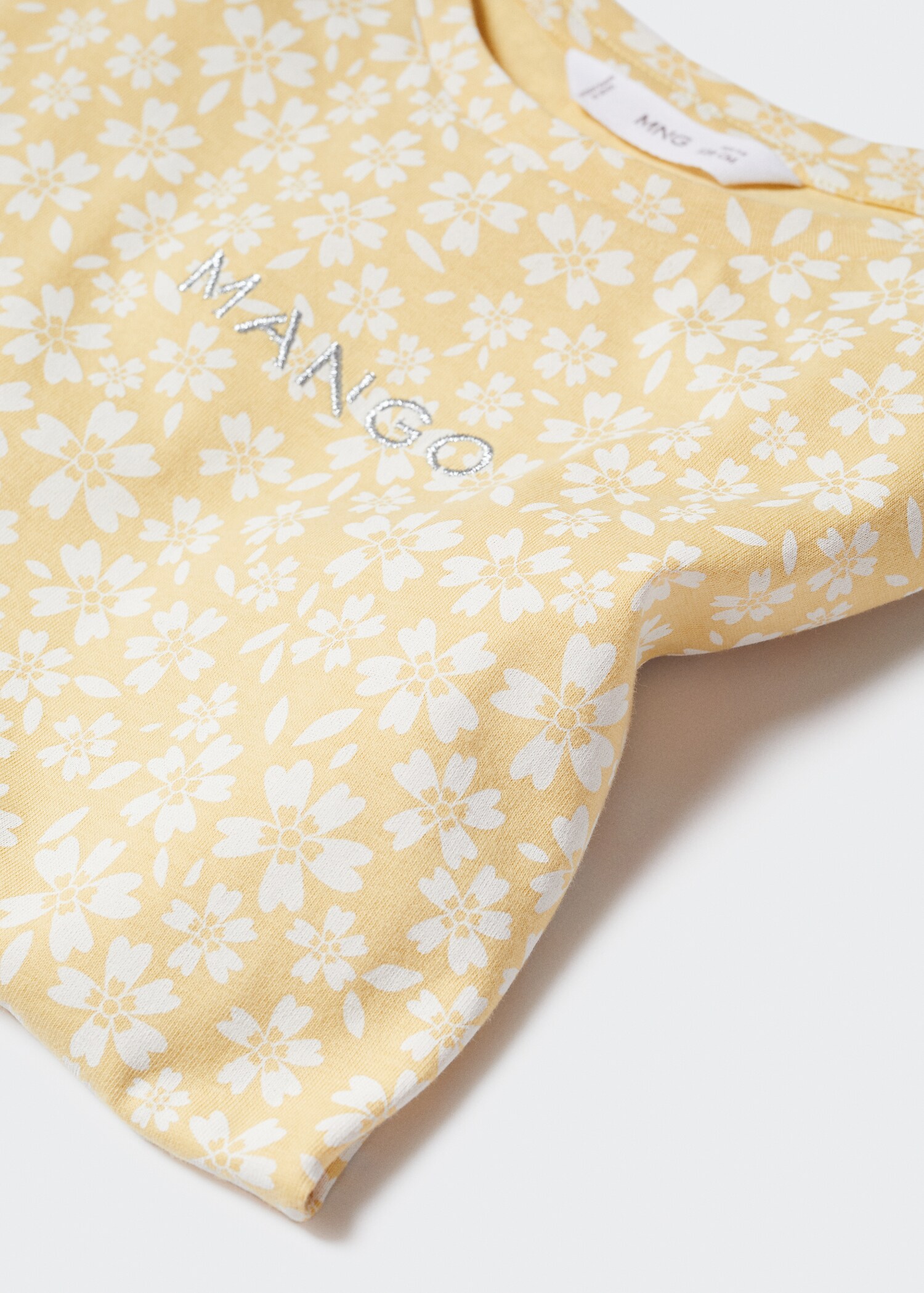Camiseta estampada logo bordado - Detalle del artículo 8