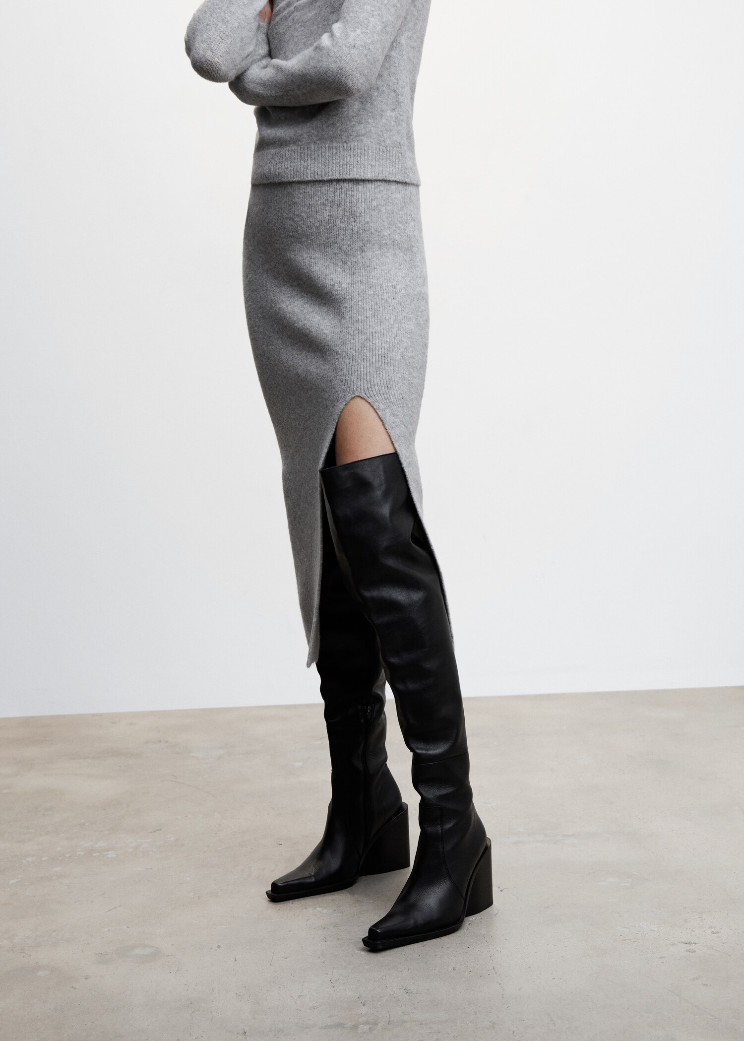 Slit knitted skirt - Medium plane