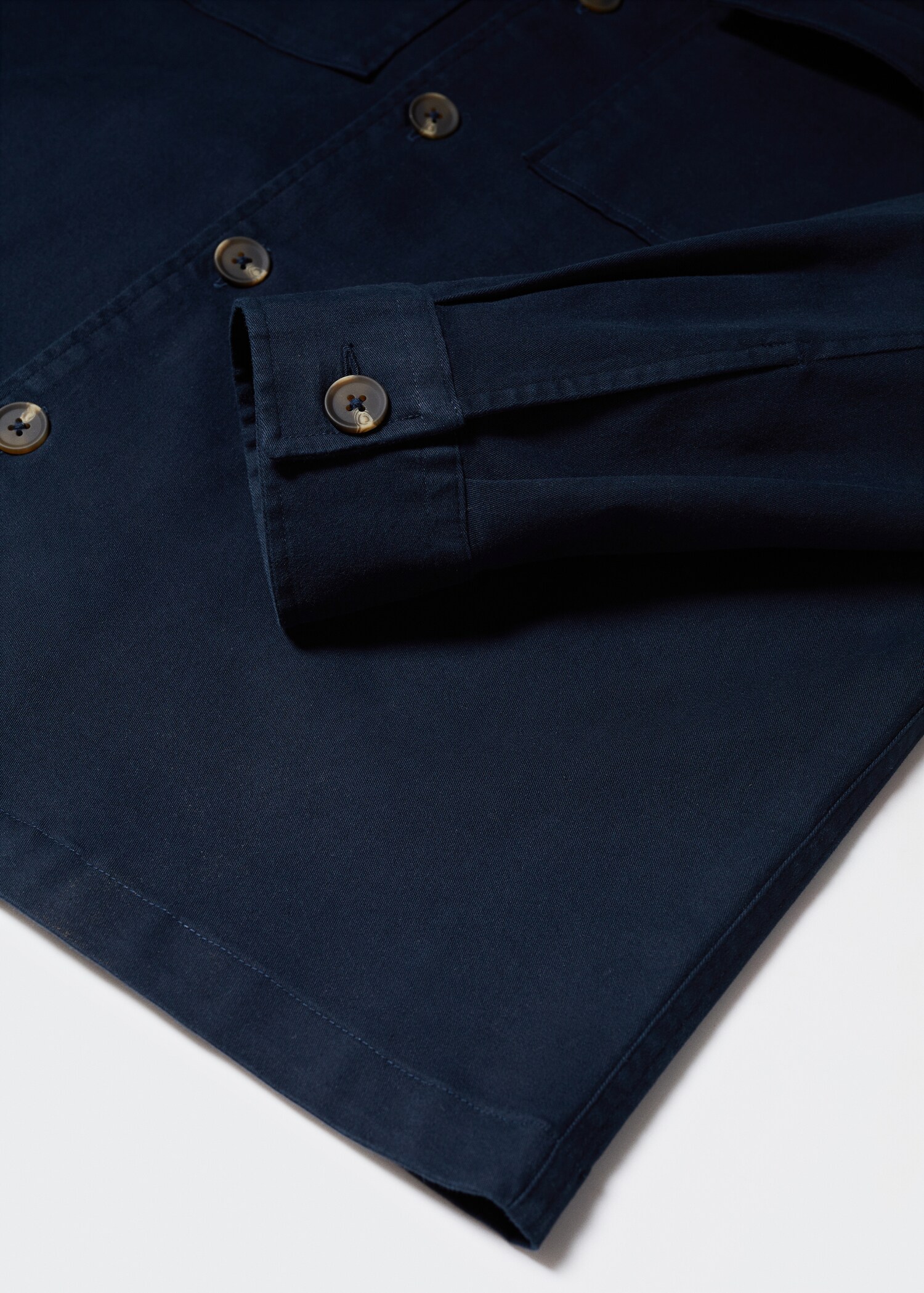 Chest-pocket cotton overshirt - Details of the article 8