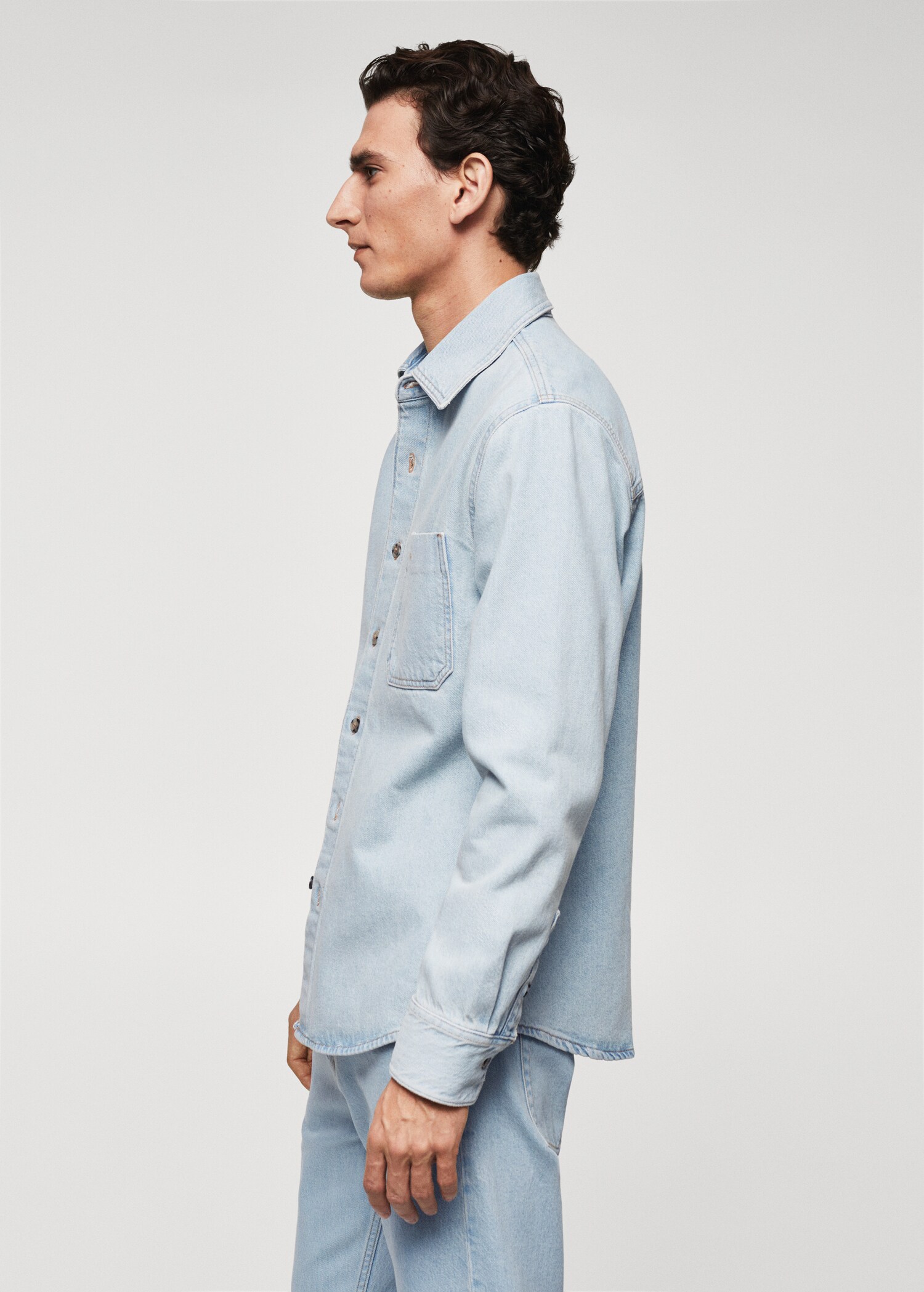 Overskjorte i denim med lommer - Artikkeldetalj 6