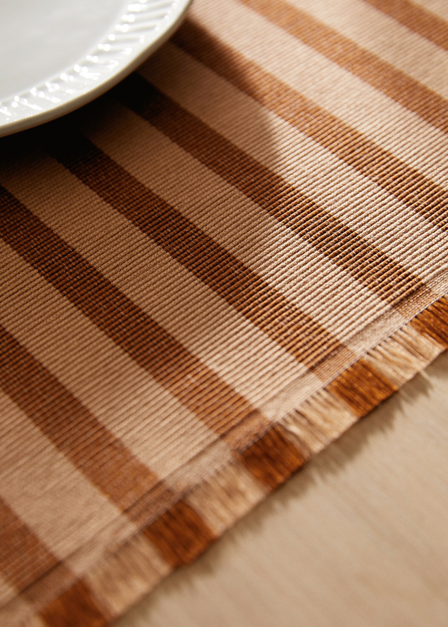 Tischset mit Streifenmuster 35 x 50 cm (2er-Pack) - Detail des Artikels 1