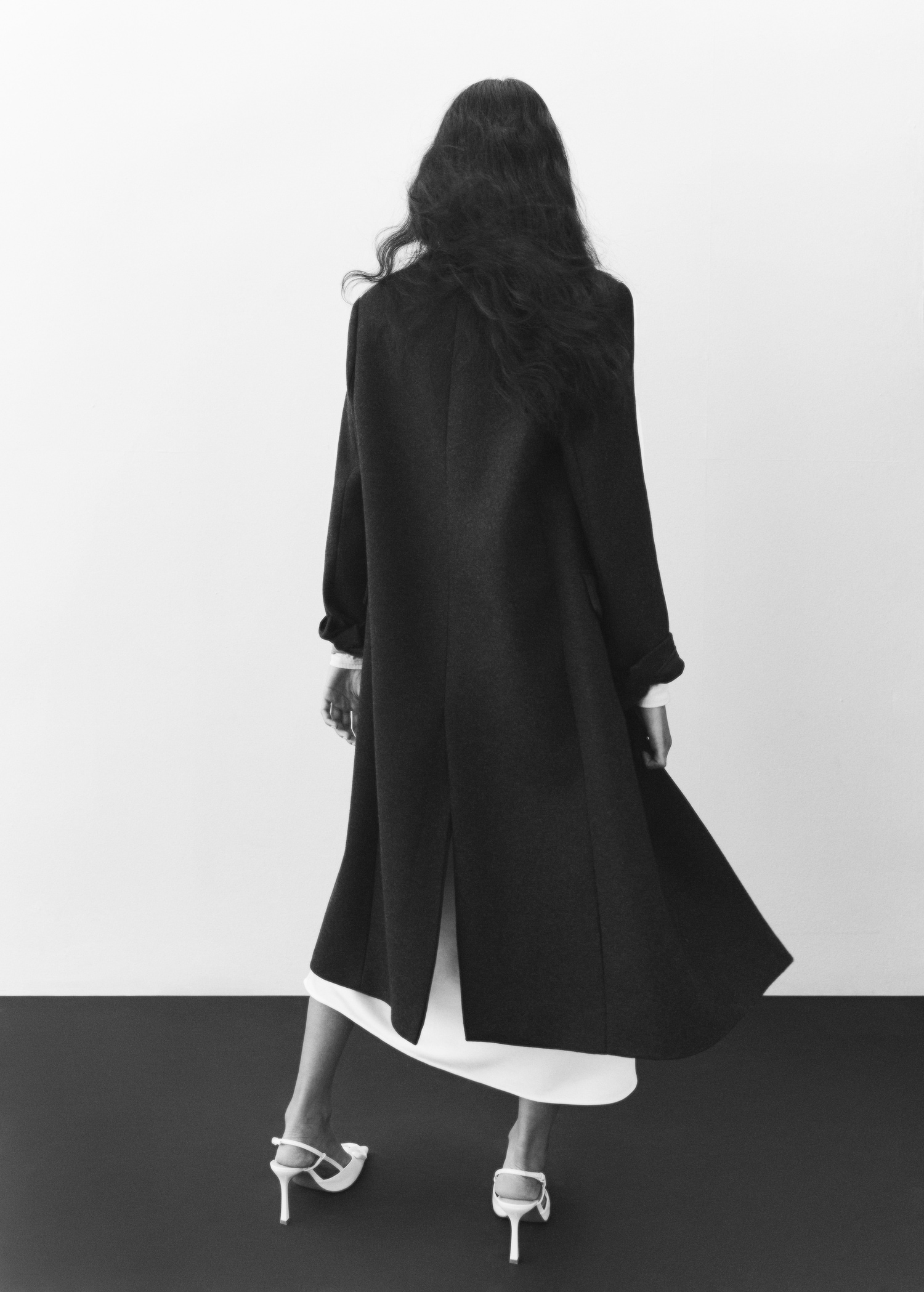 Tailored wool coat - Details of the article 7