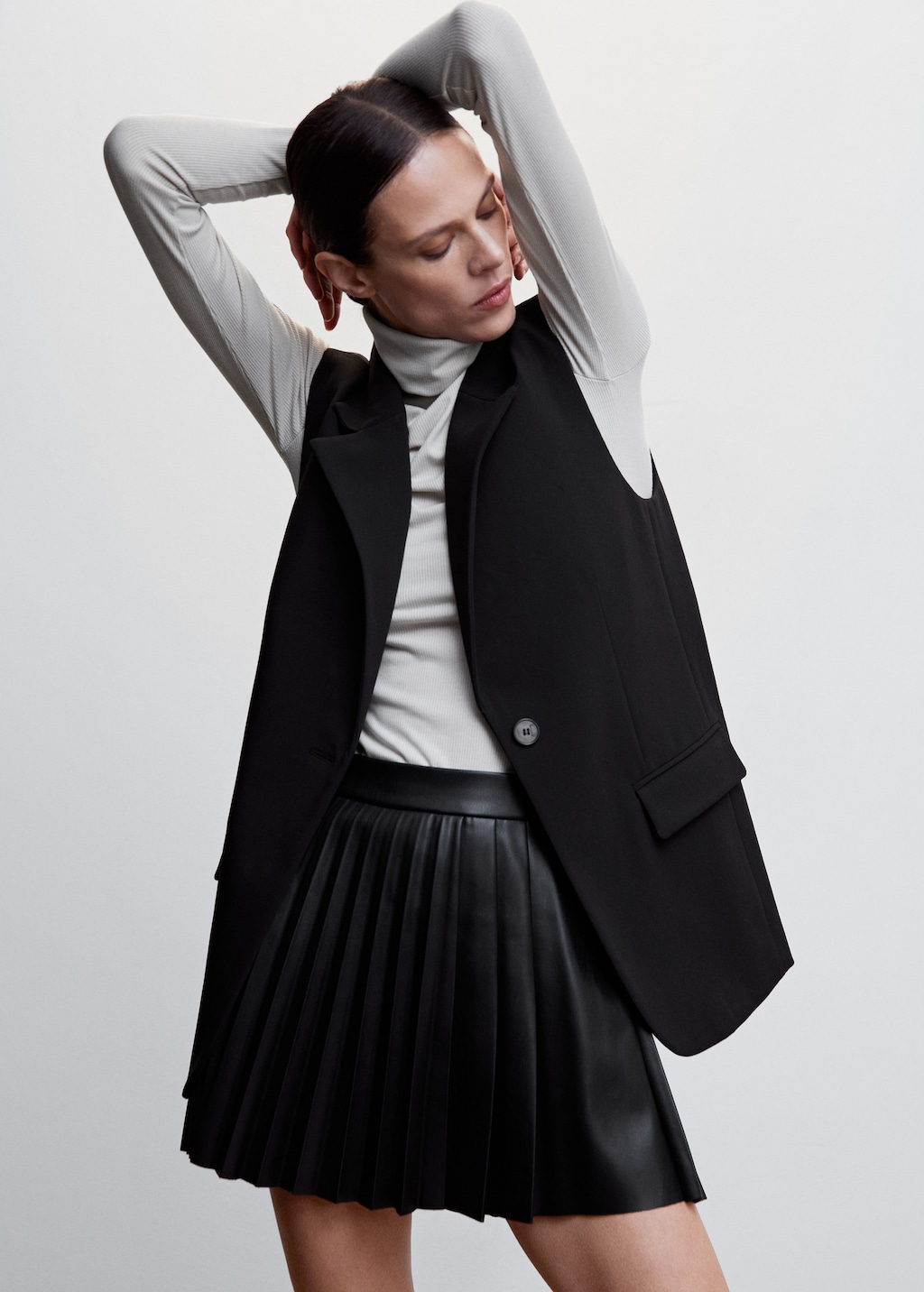 ROSE faux leather skirt with zipper brand Marciano