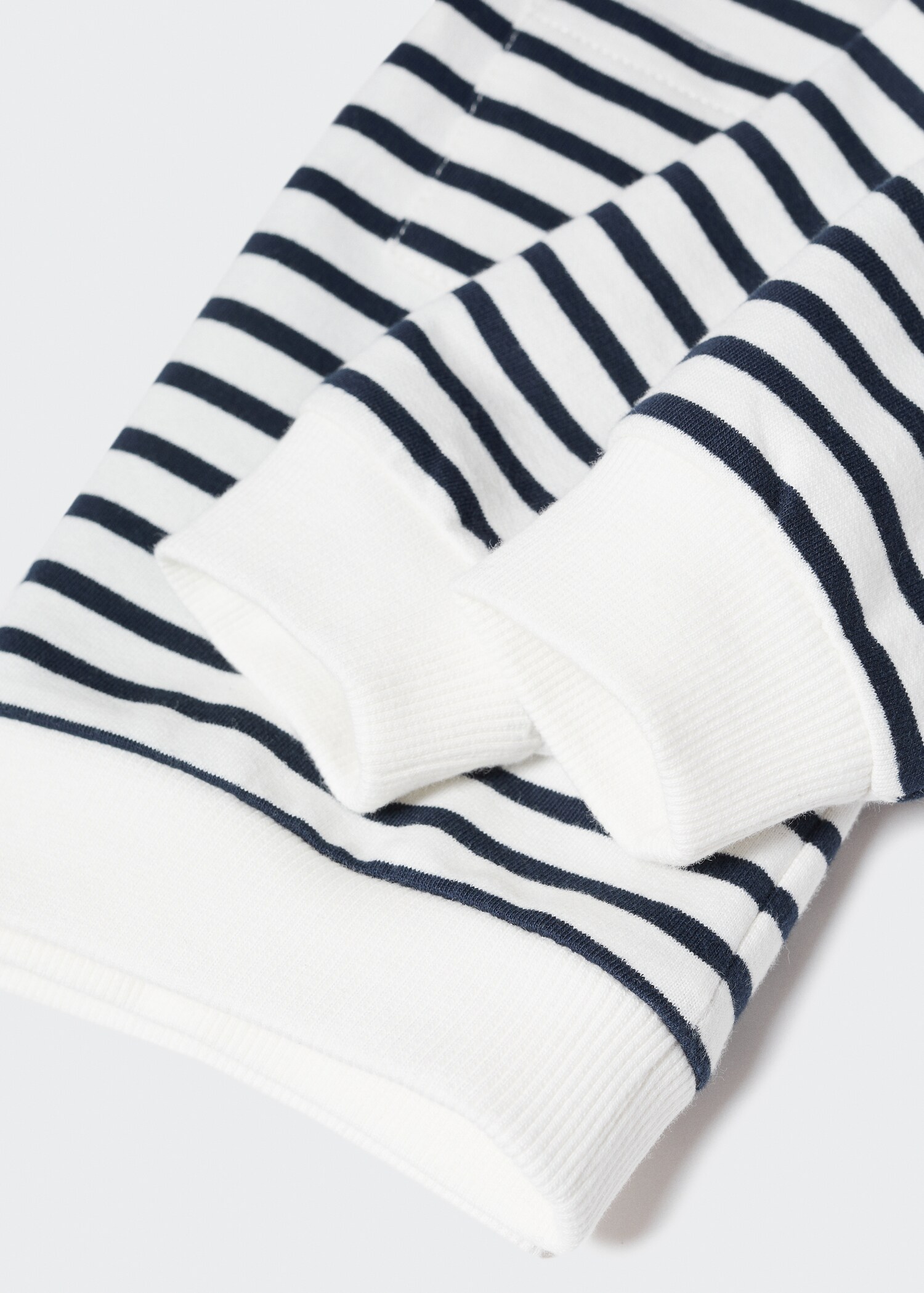 Striped hooded sweatshirt - Details of the article 0