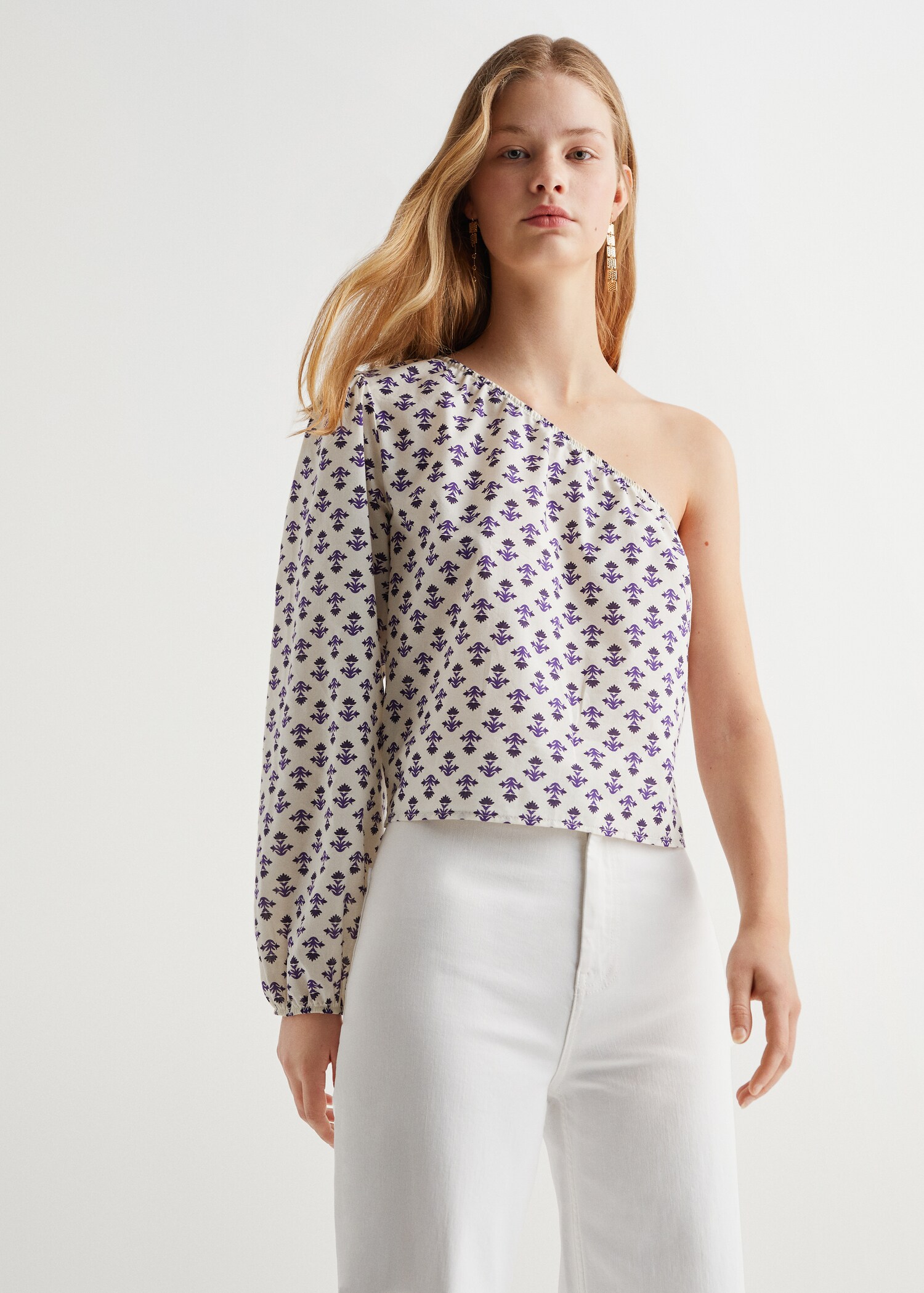Asymmetrical printed blouse - Medium plane