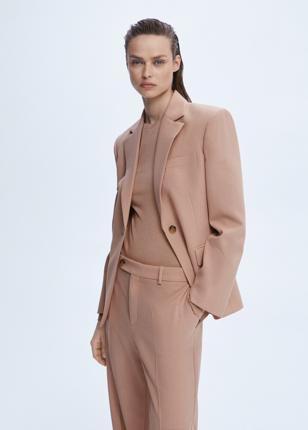 Suit jacket seams - Women | MANGO China Suit jacket seams - Women | MANGO China