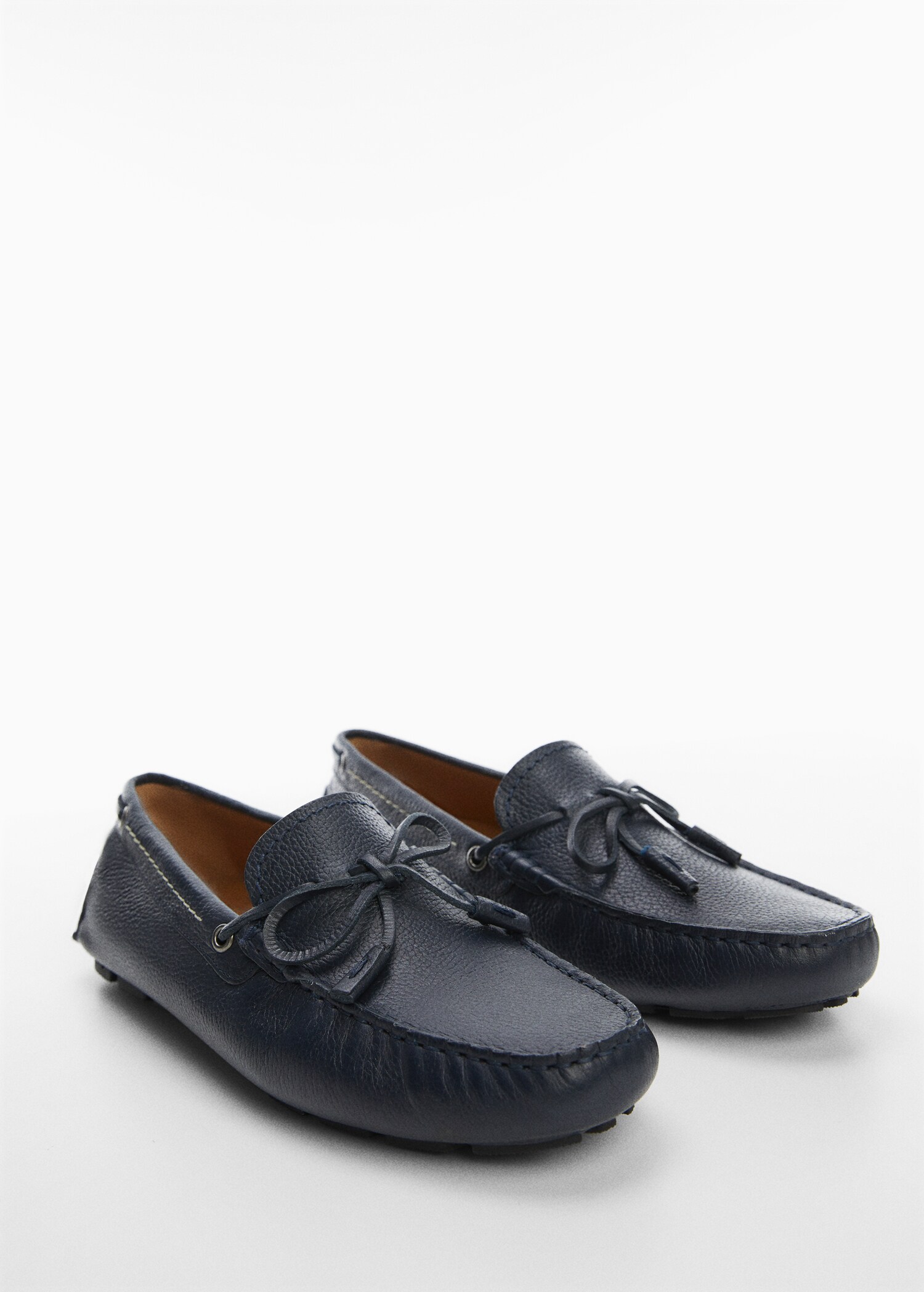 Mocassins cuir pompons - Plan moyen