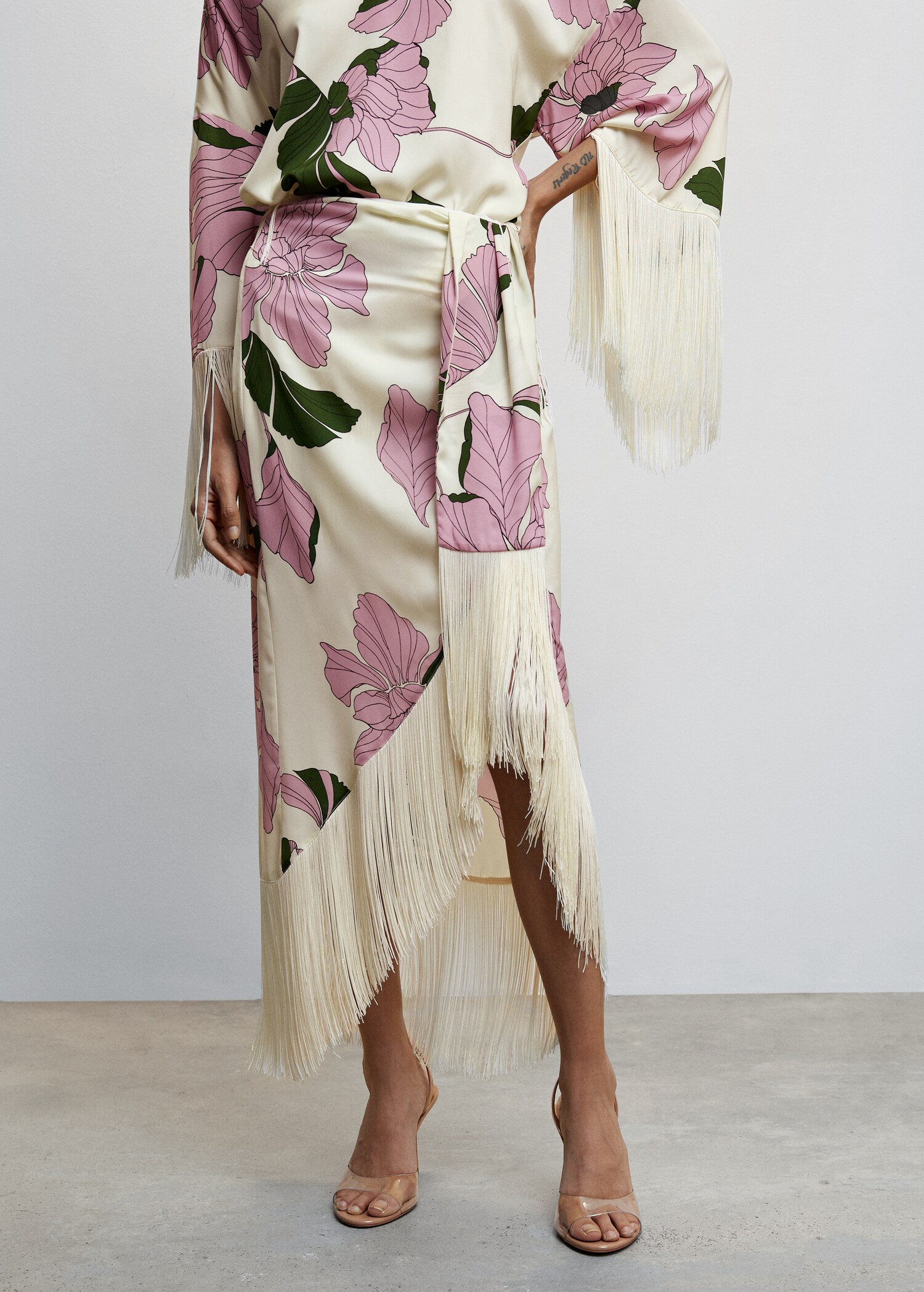 Fringed asymmetrical skirt - Medium plane