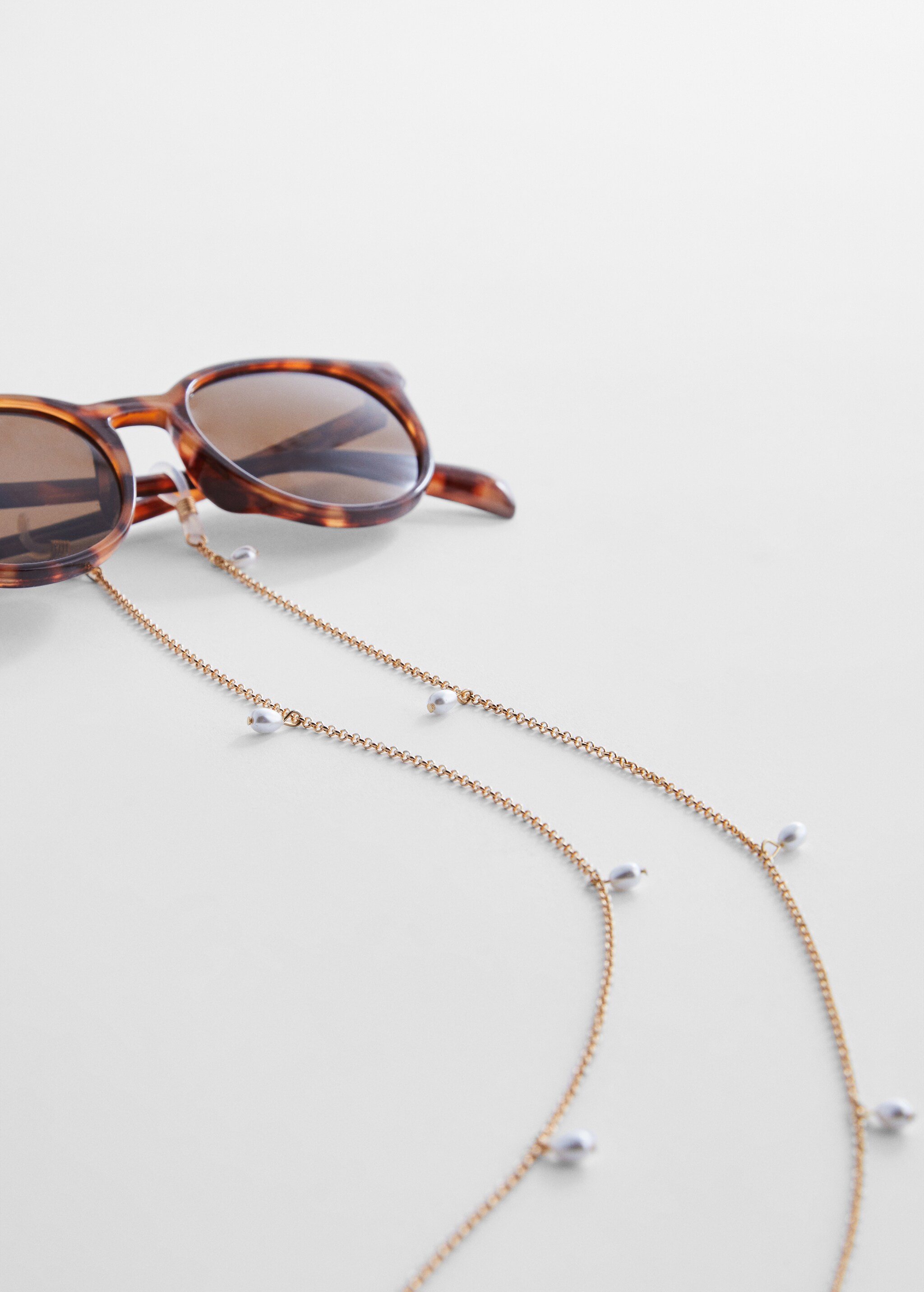 Sunglasses chain with pearls - Details of the article 1