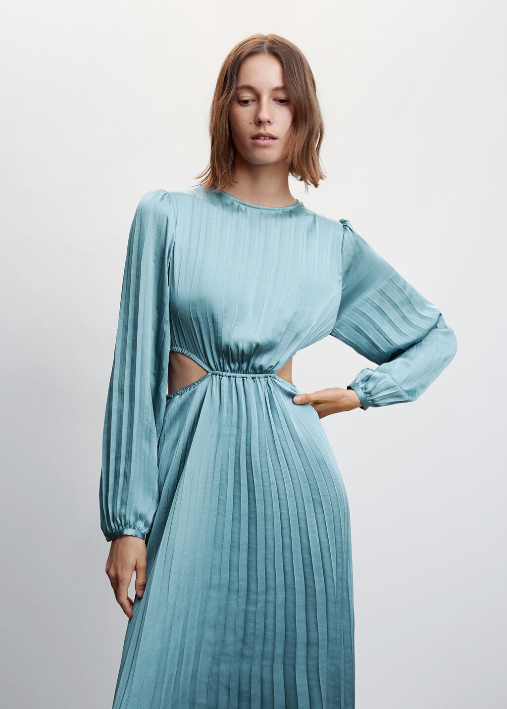 Mango robe plissee hotsell