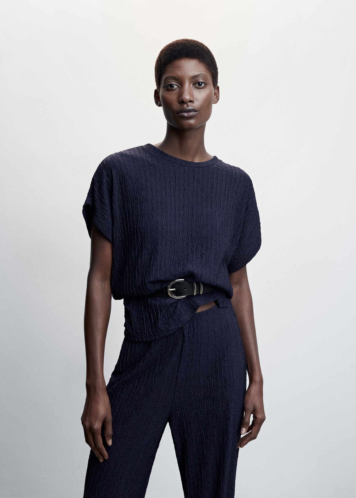 Textured palazzo trousers - Details of the article 1