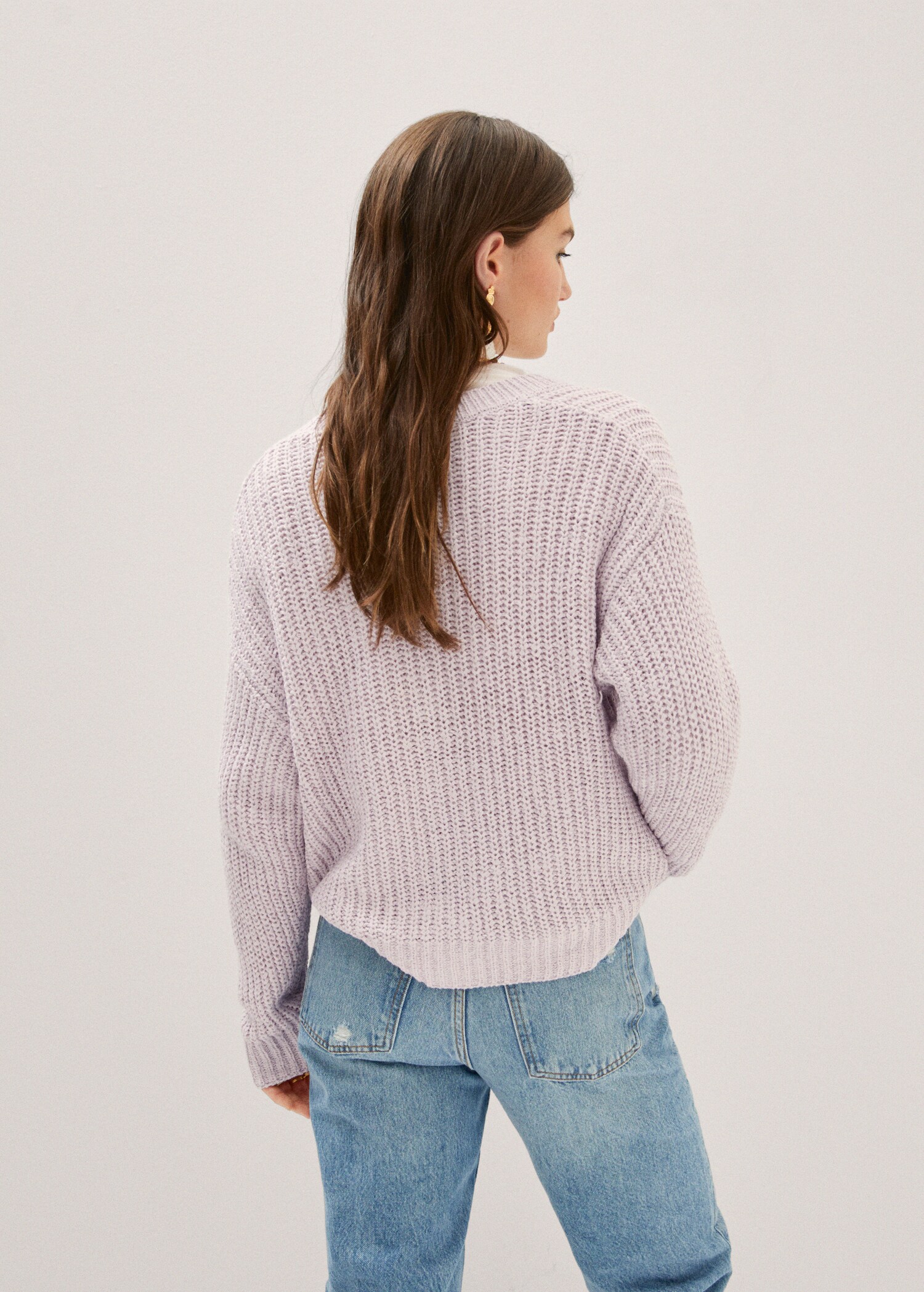 V-neck knit cardigan - Reverse of the article
