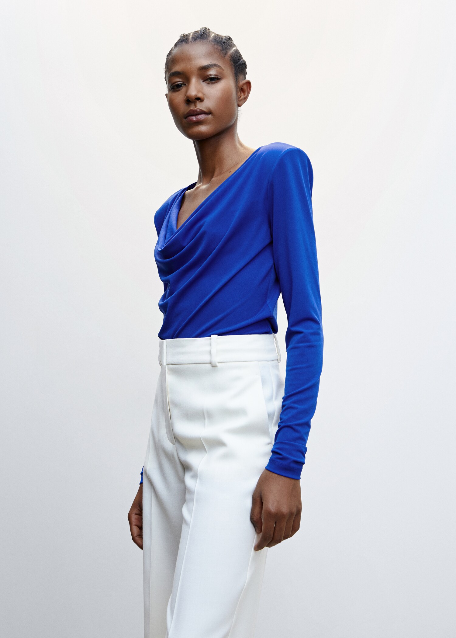 Draped neckline T-shirt - Details of the article 2