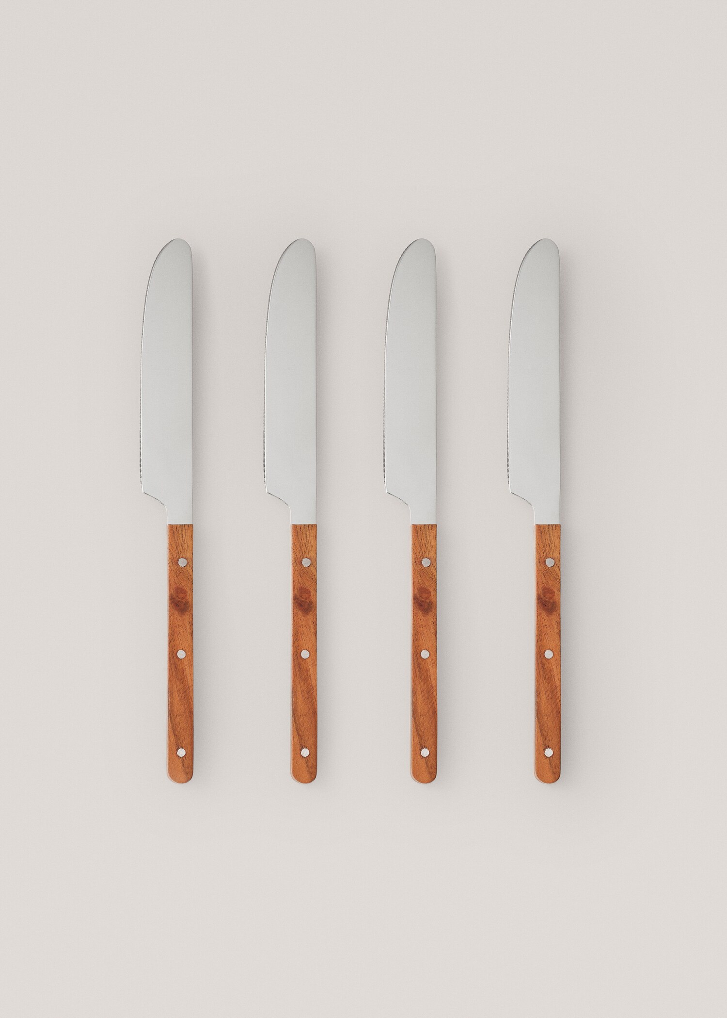 Set van 4 messen met houten handvat - Artikel zonder model