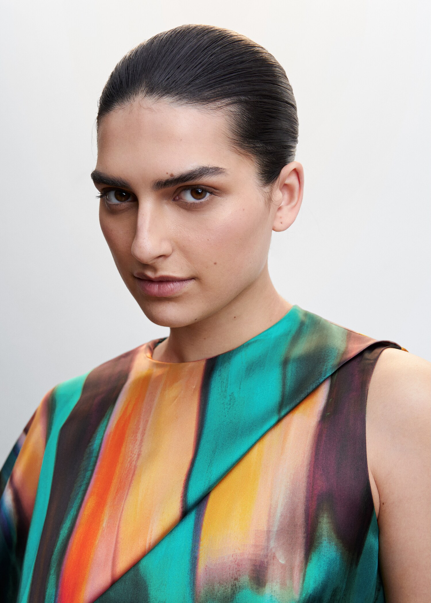 Asymmetric satin blouse - Details of the article 1