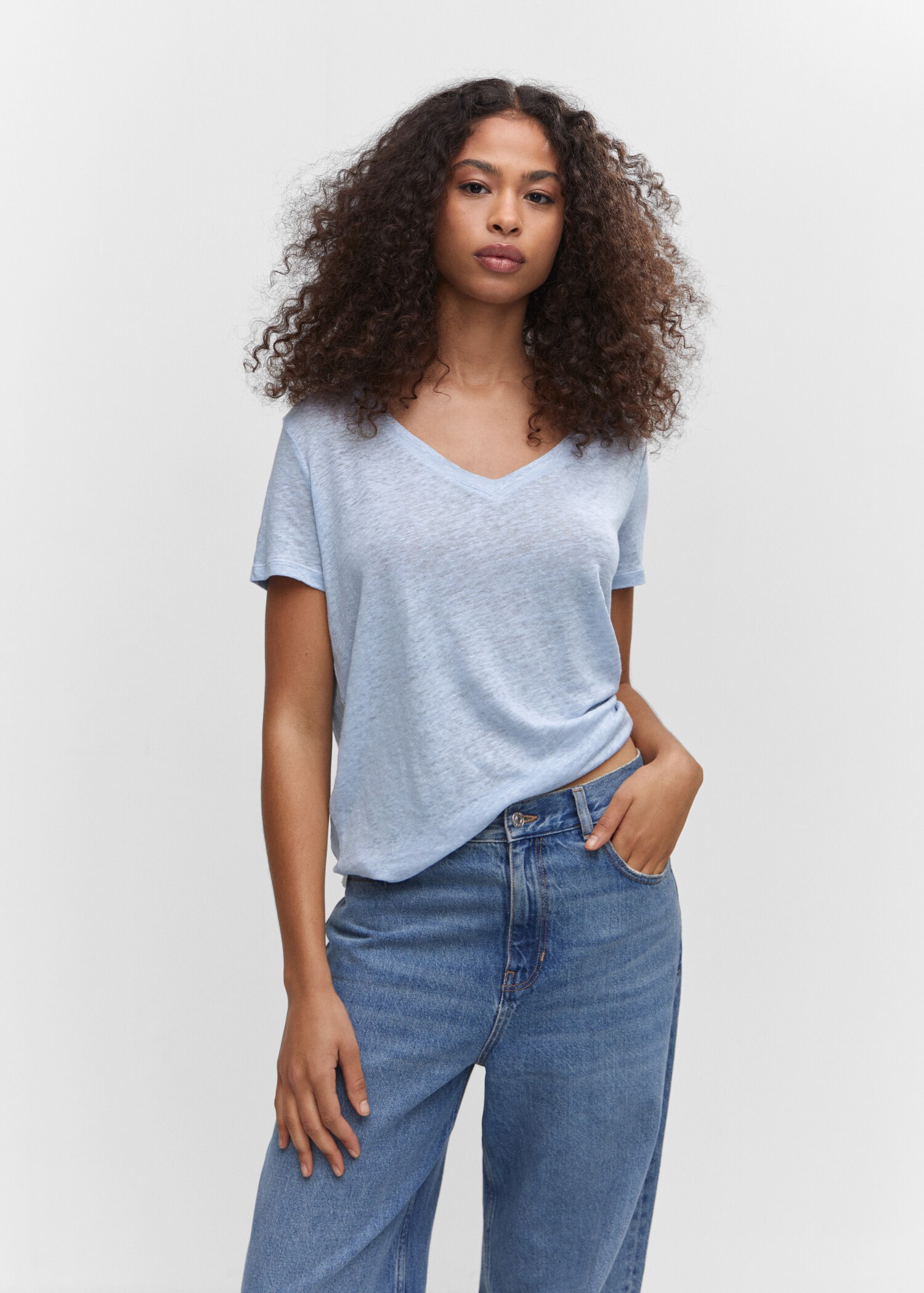 V-neck linen t-shirt - Medium plane