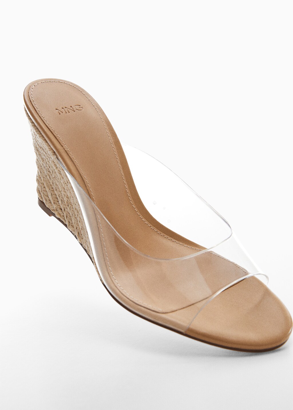 人気の贈り物が大集合 Wedge sandals with vinyl panel - Women | MANGO China トップス