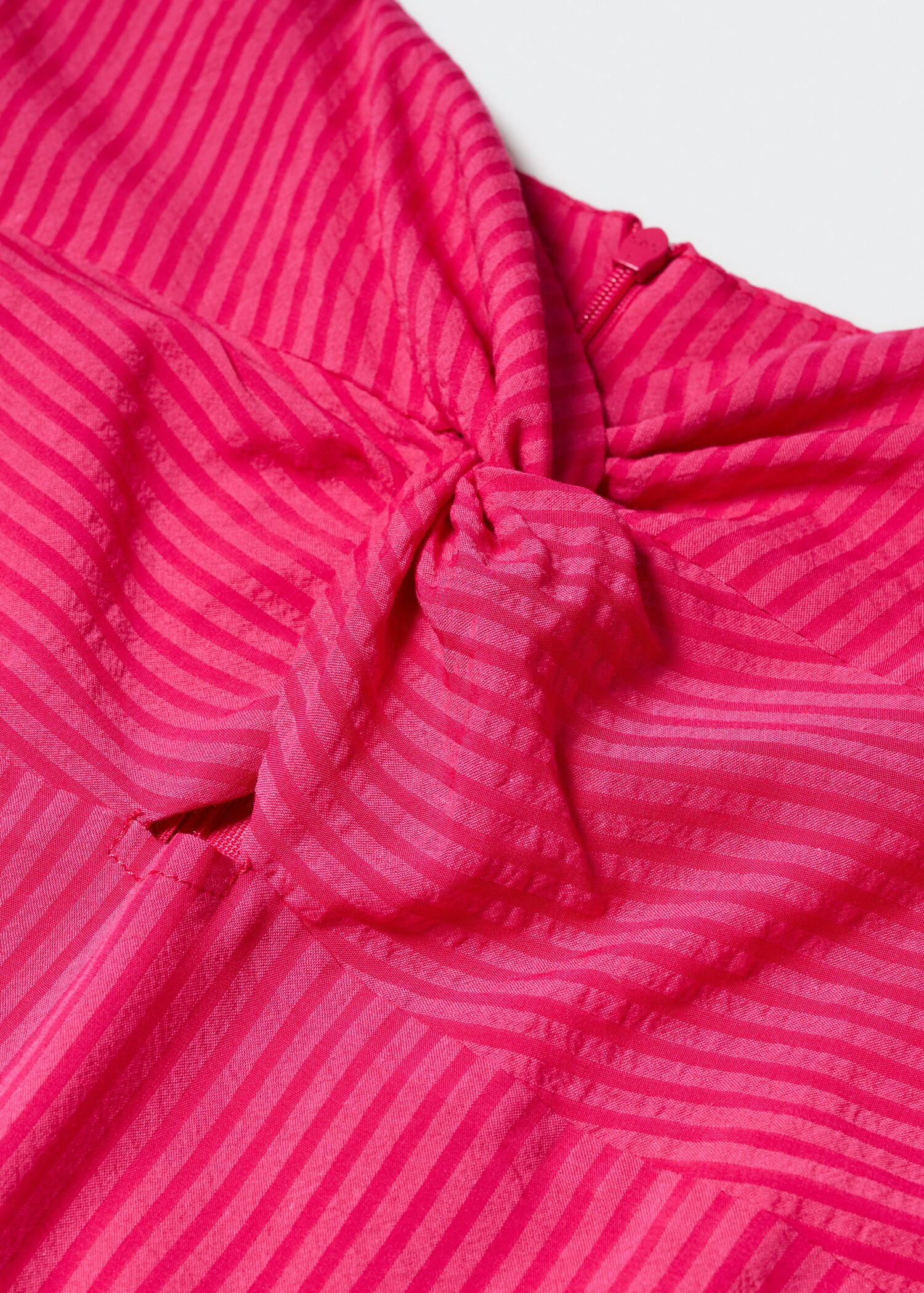 Vestido textura mangas abullonadas  - Detalle del artículo 8