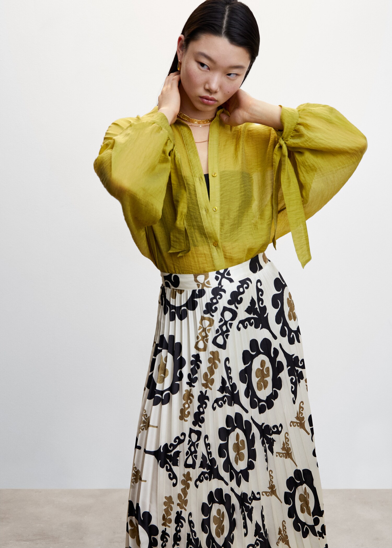 Bow sleeve shirt - Medium plane