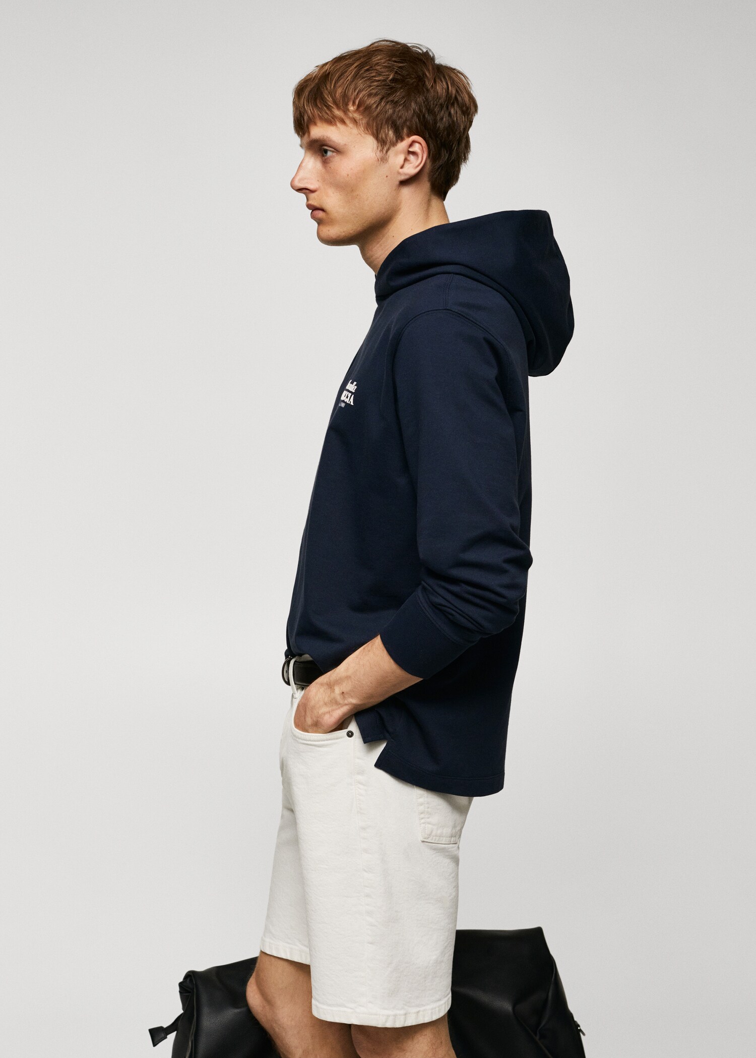 Sweatshirt bertudung dengan teks - Rincian barang 2