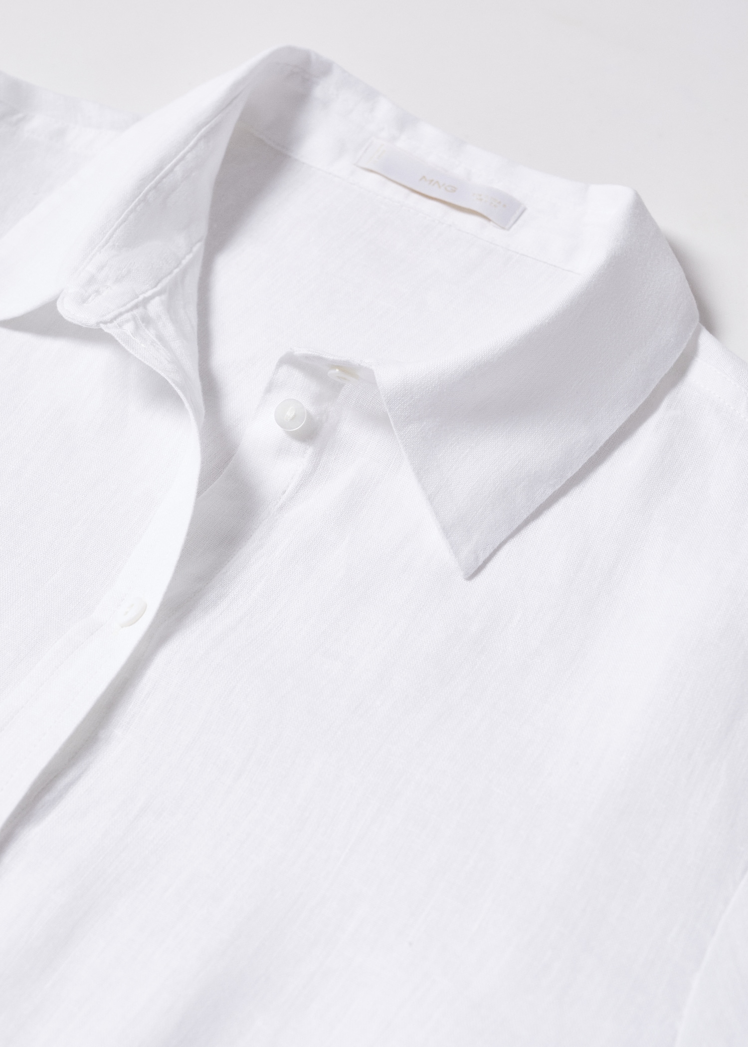 Linen oversized shirt - Details of the article 8