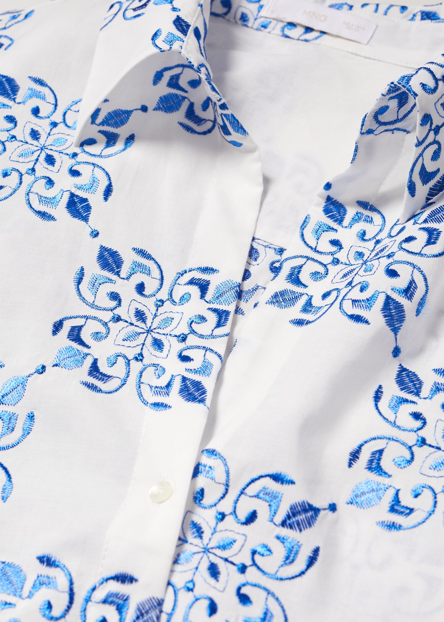 Oversized embroidered shirt - Details of the article 8