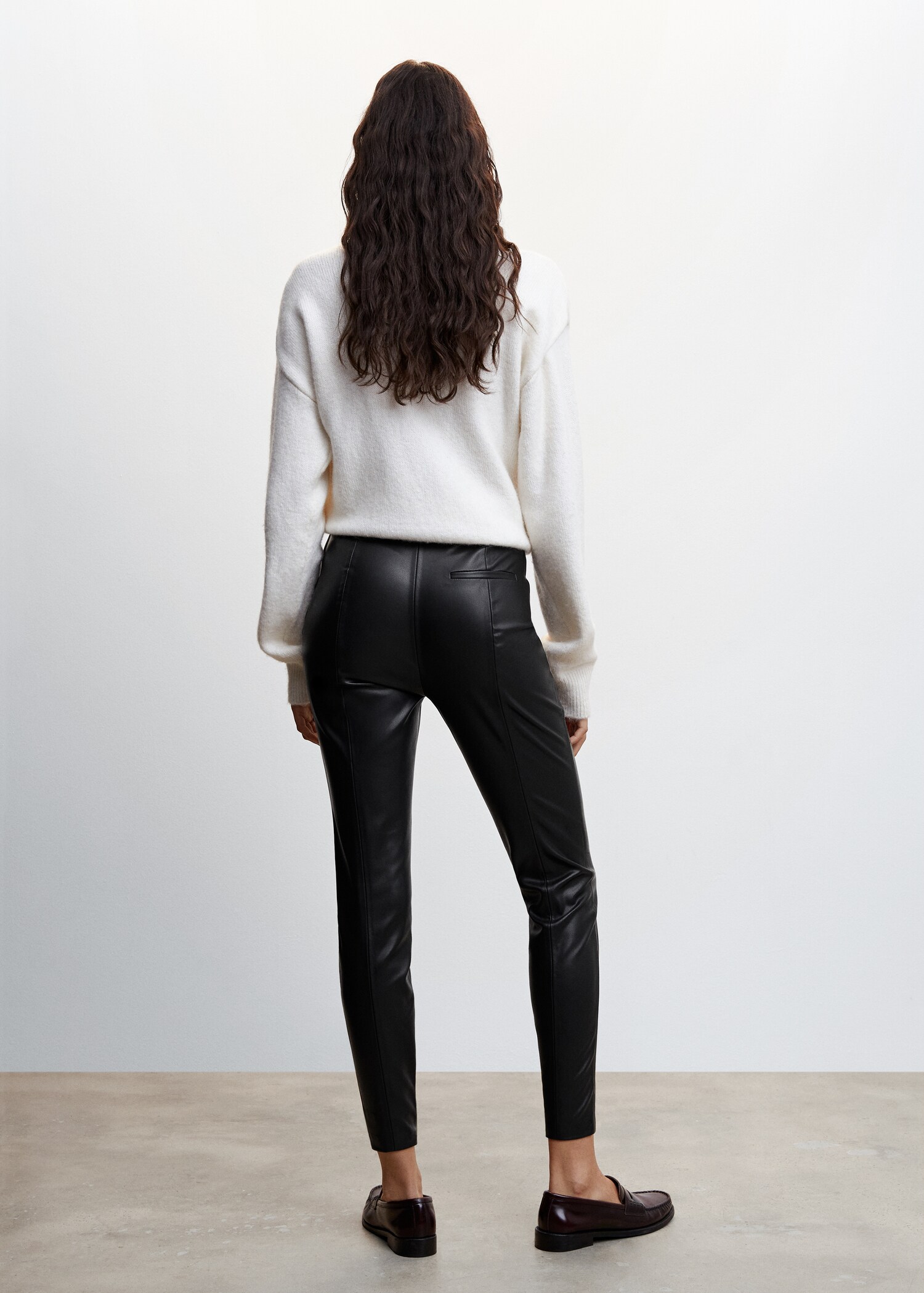 Legging similicuir ouvertures - Verso de l’article