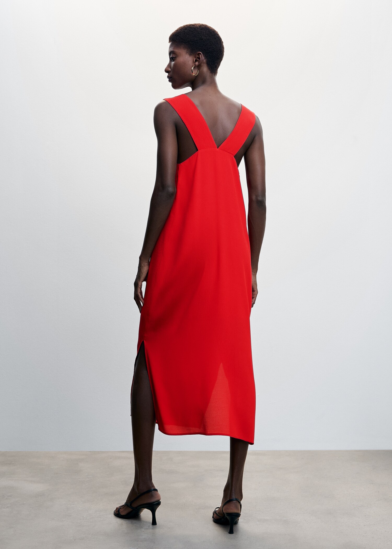 Scoop-back bodycon dress - Reverse of the article