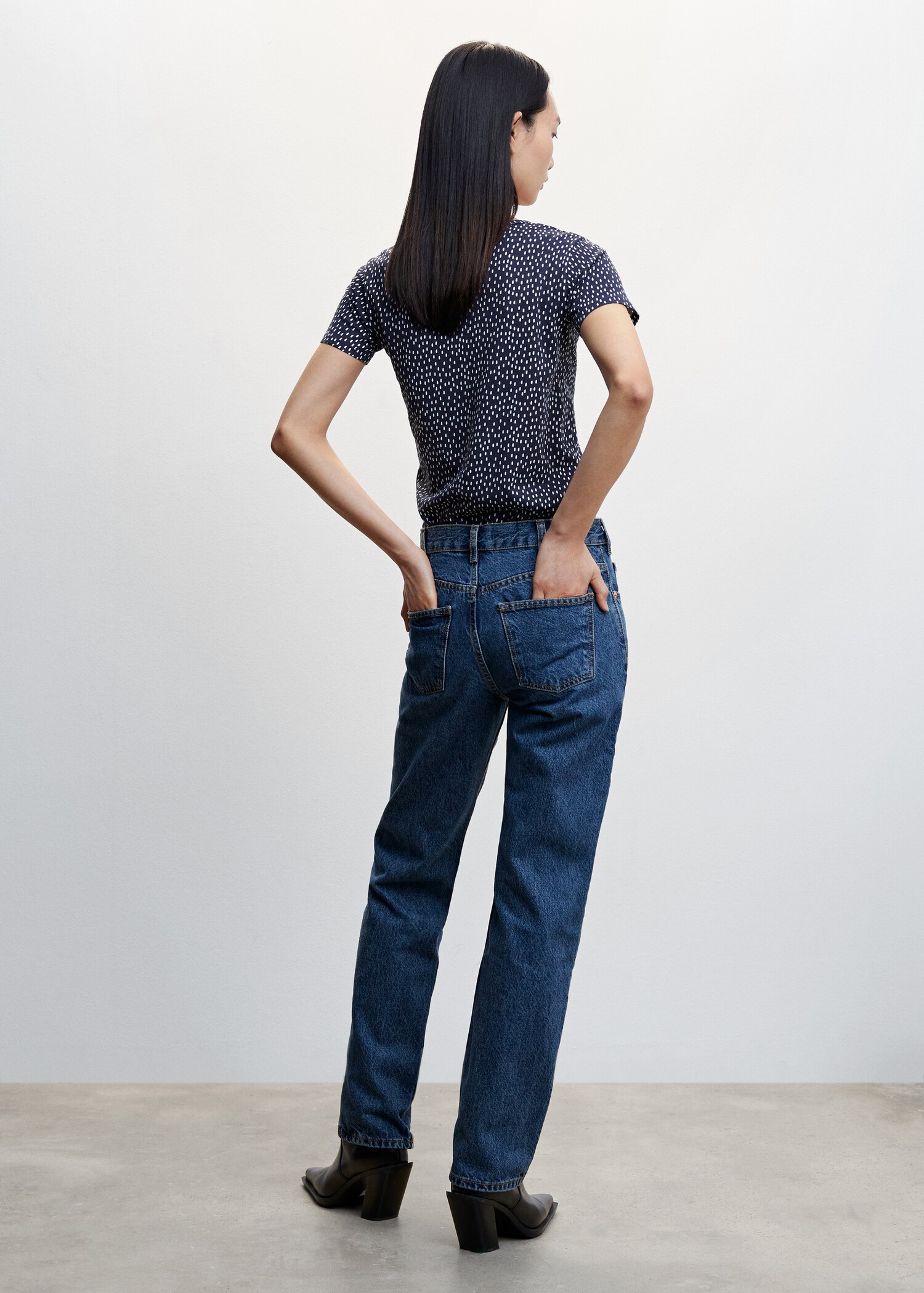 เสื้อยืดผ้าฝ้ายผสมพิมพ์ลาย - ด้านหลังของสินค้า