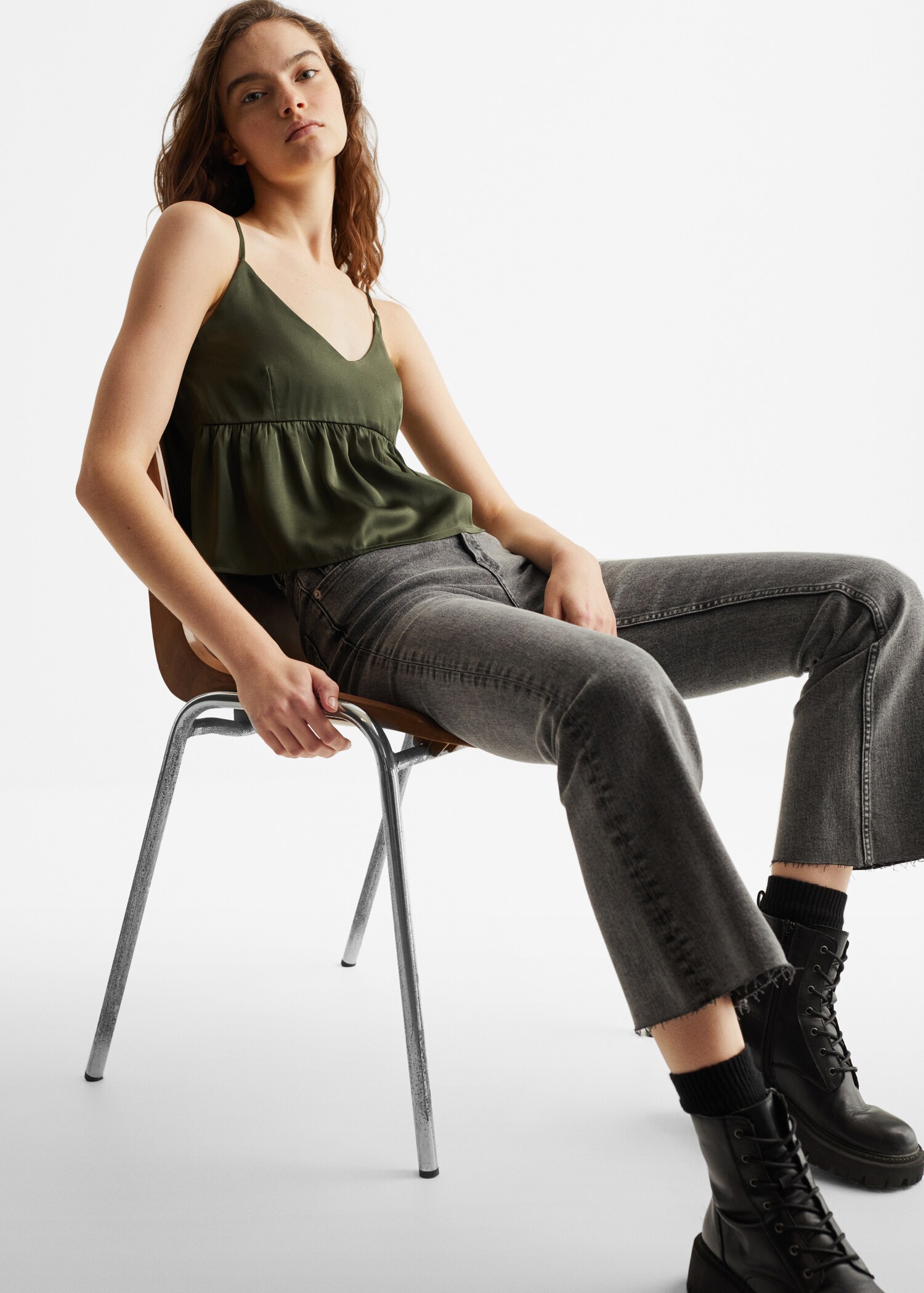 Flared jeans - Details of the article 2
