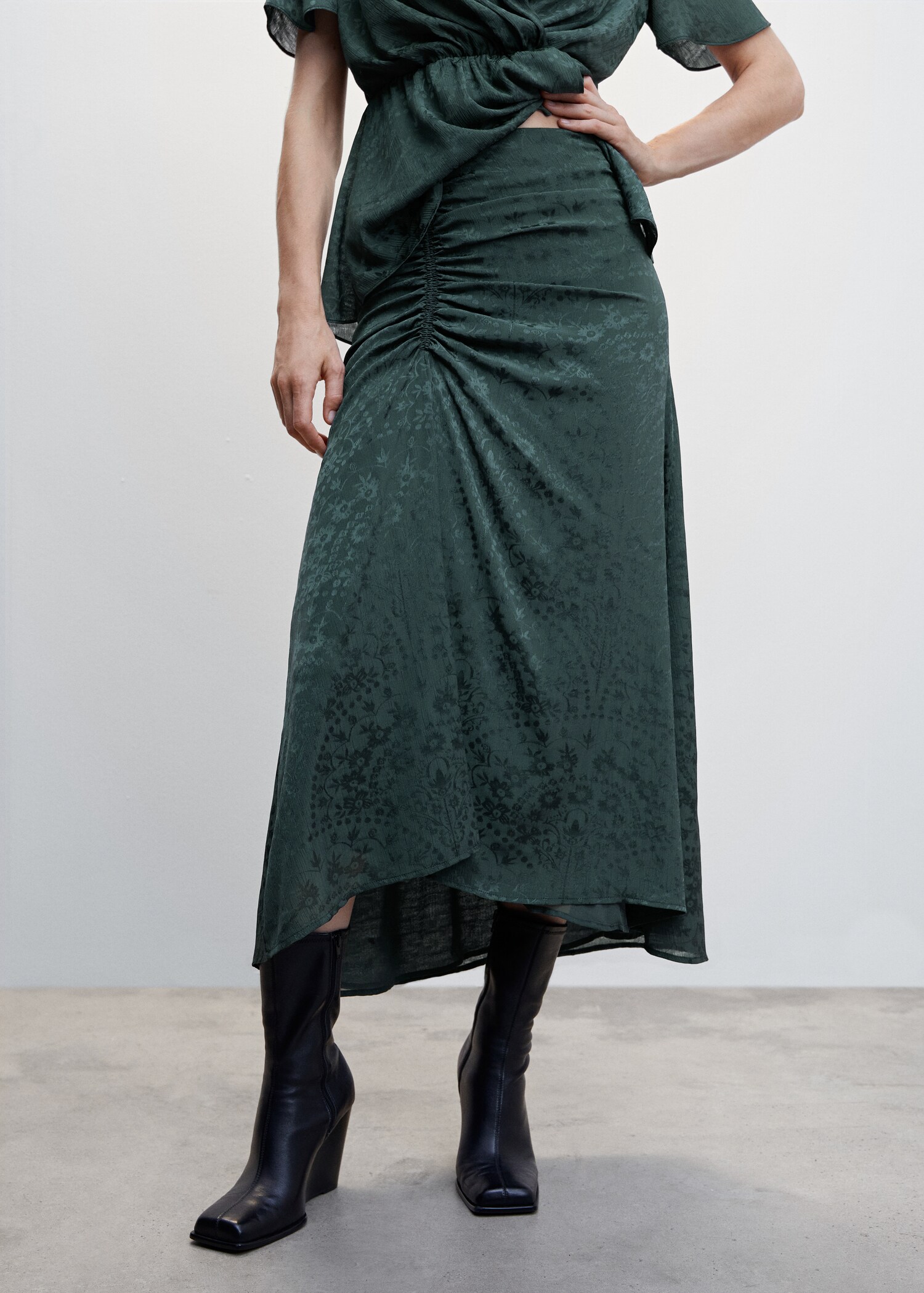 Jacquard midi-skirt - Details of the article 1