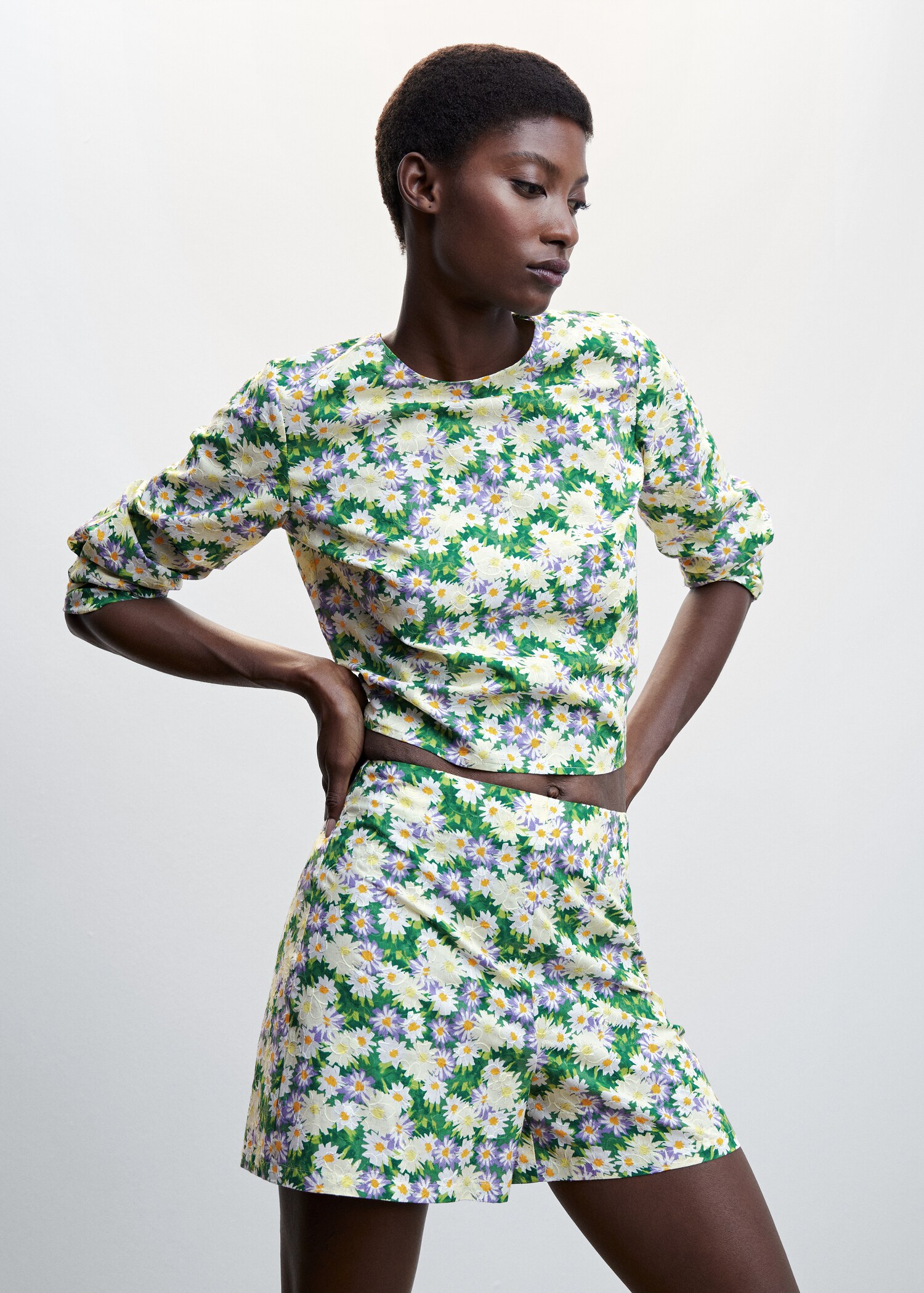 Floral print blouse - Medium plane