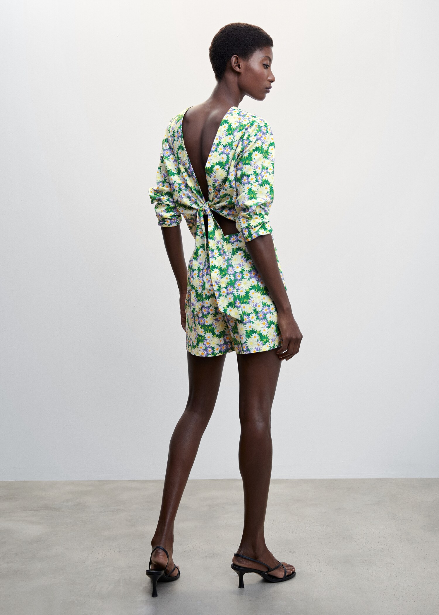 Floral print blouse - Reverse of the article