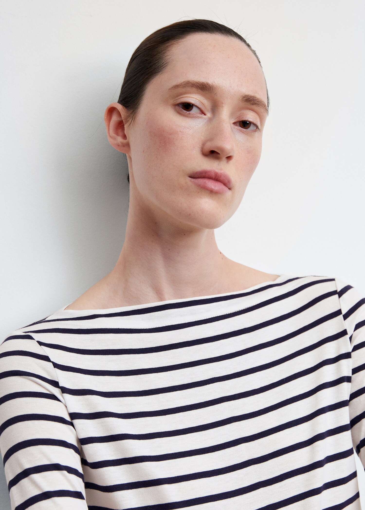 Cotton boat neck t-shirt - Details of the article 1