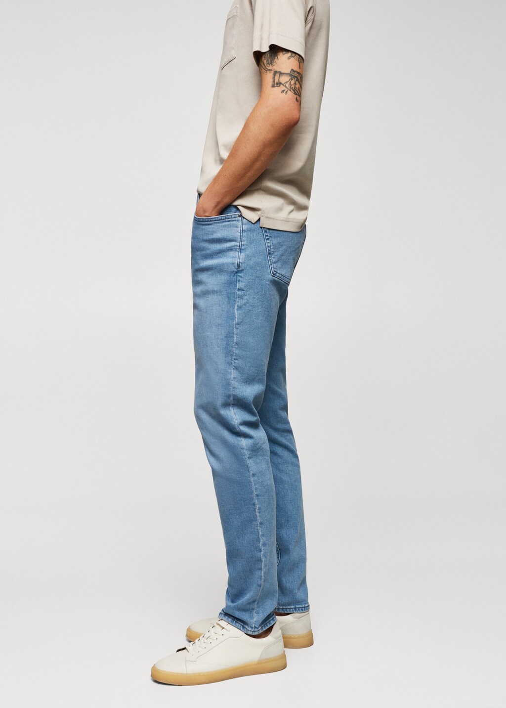 Jan slim fit MANGO