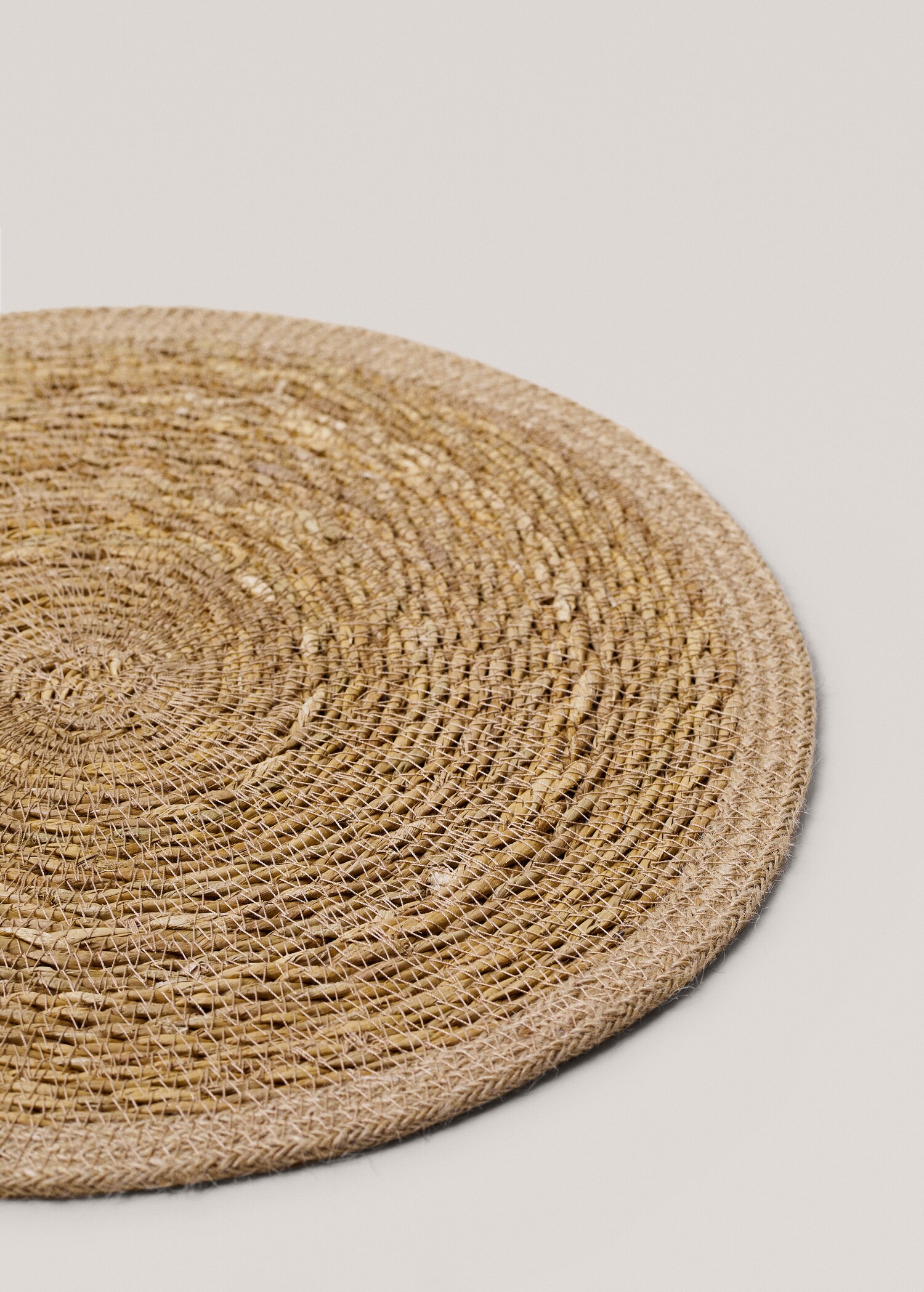 Individual rotund din fibre naturale - Detaliu al articolului 1