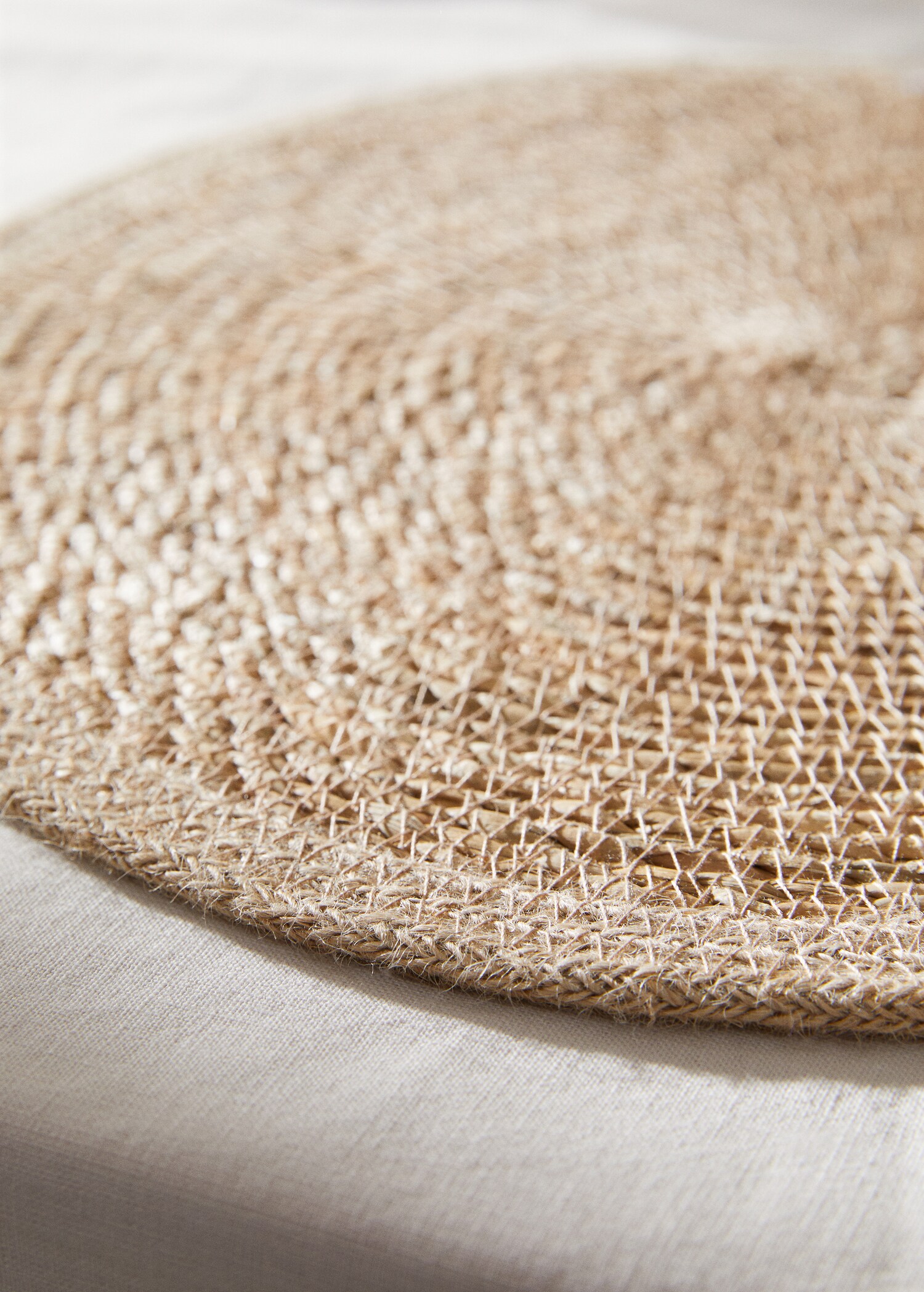Individual rotund din fibre naturale - Detaliu al articolului 8
