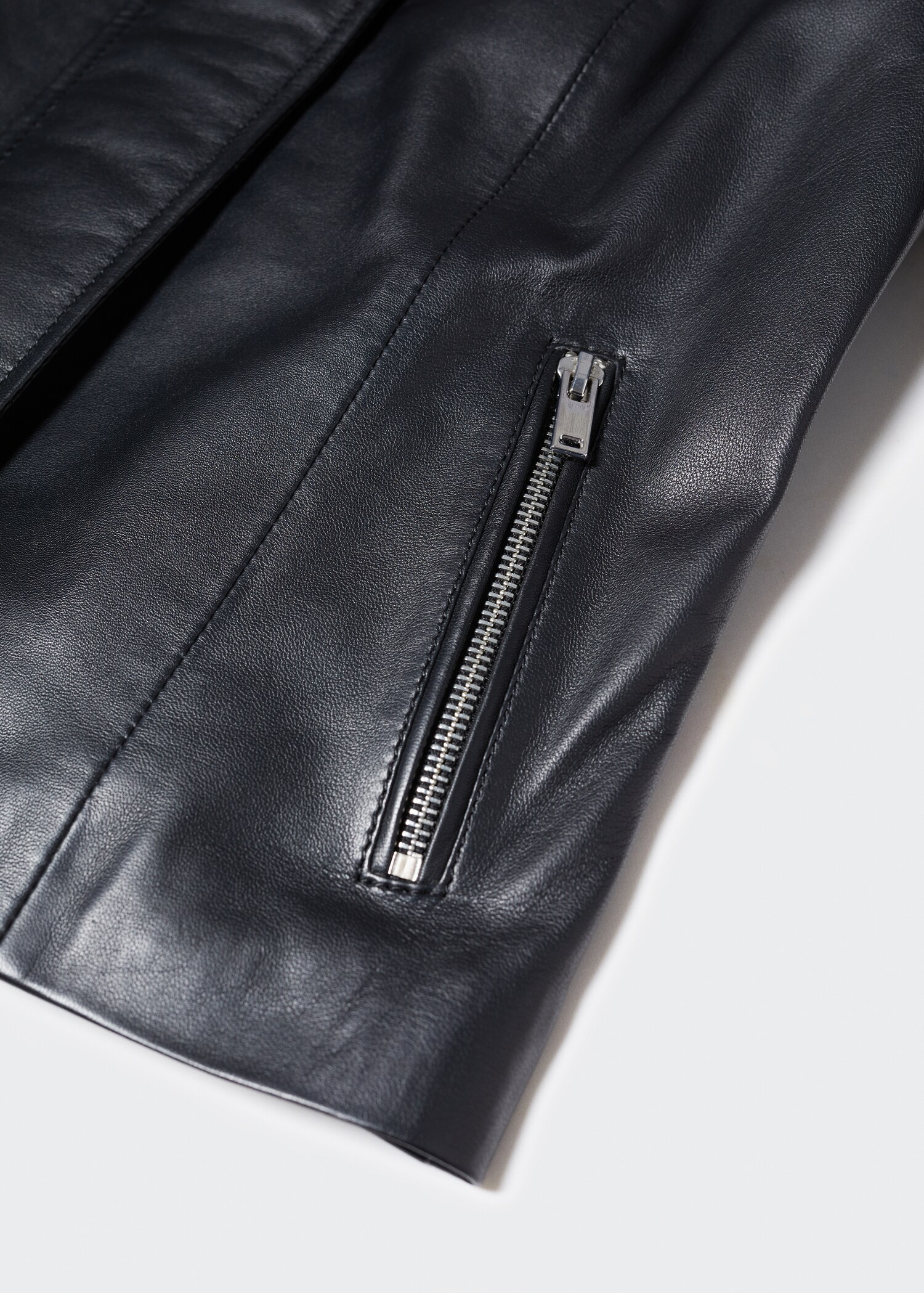 Bikerjacke aus Leder - Detail des Artikels 8