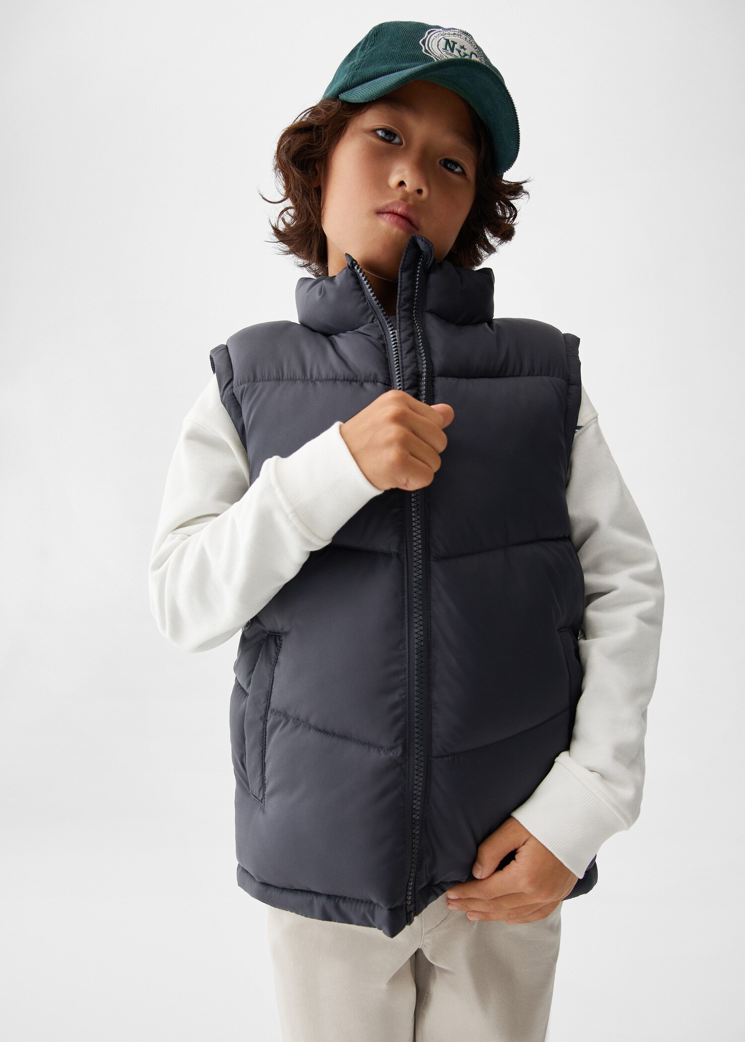 Quilted gilet - Tampilan Sedang