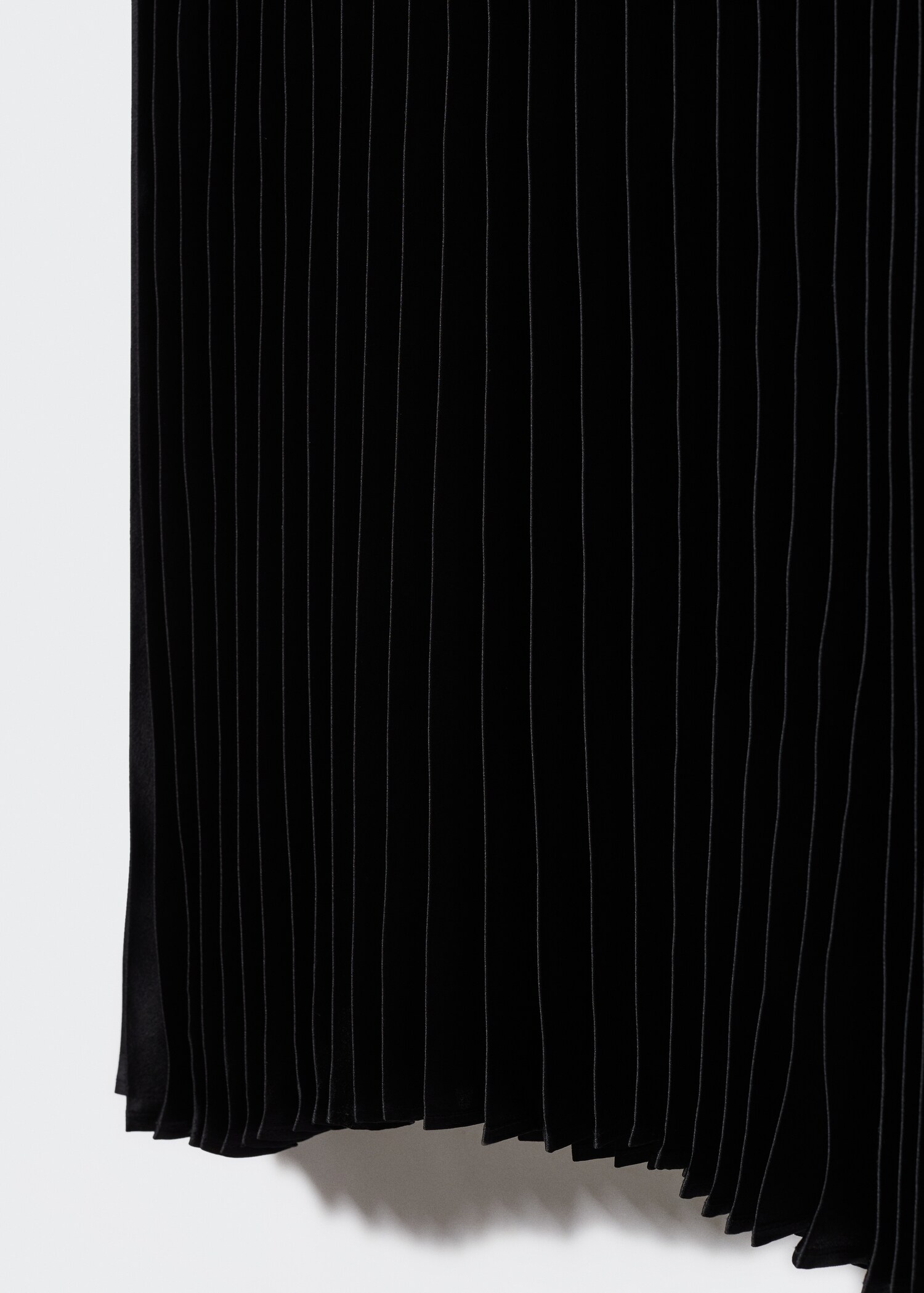Satin pleated skirt - Details of the article 8