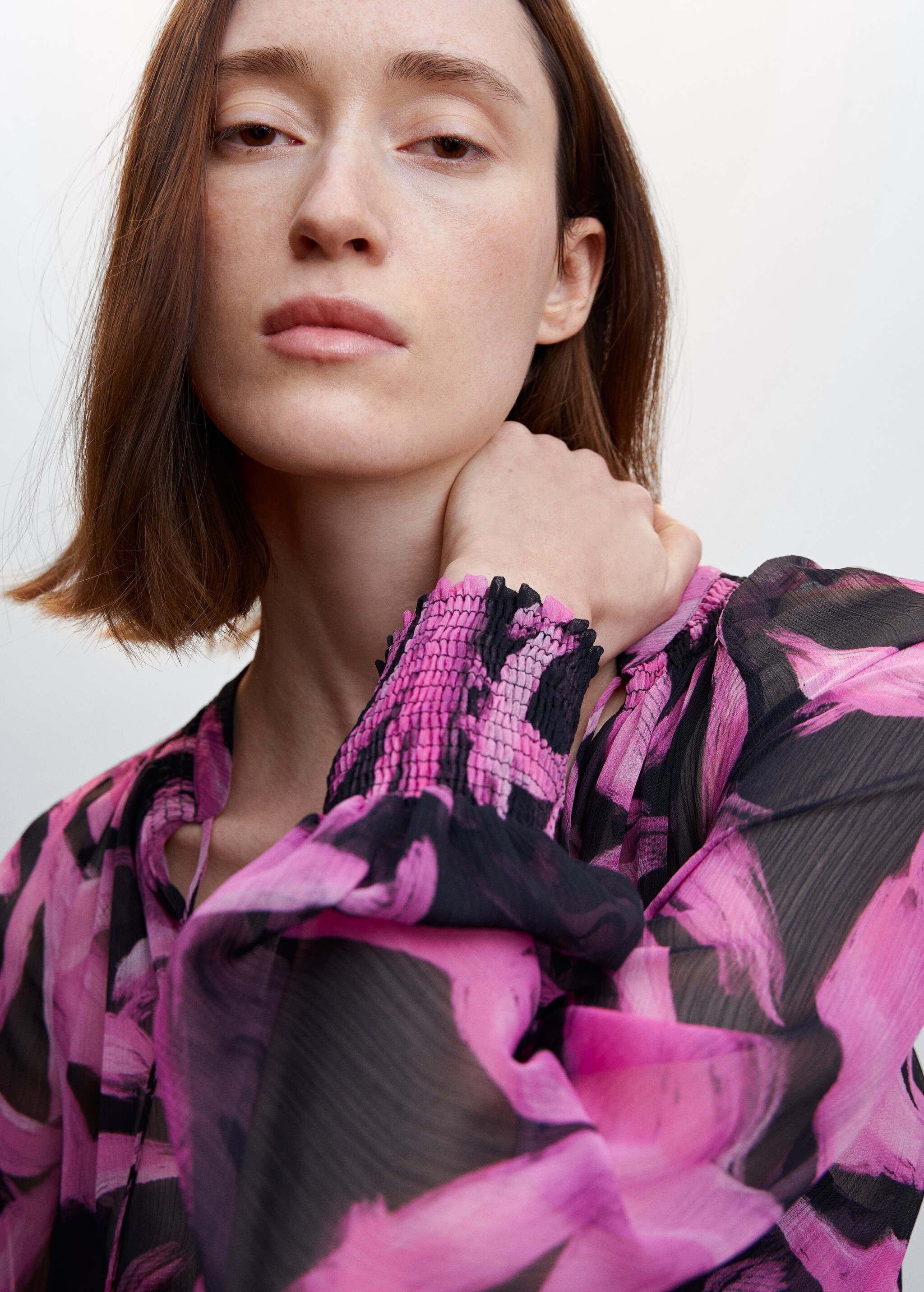 Printed chiffon blouse - Details of the article 1