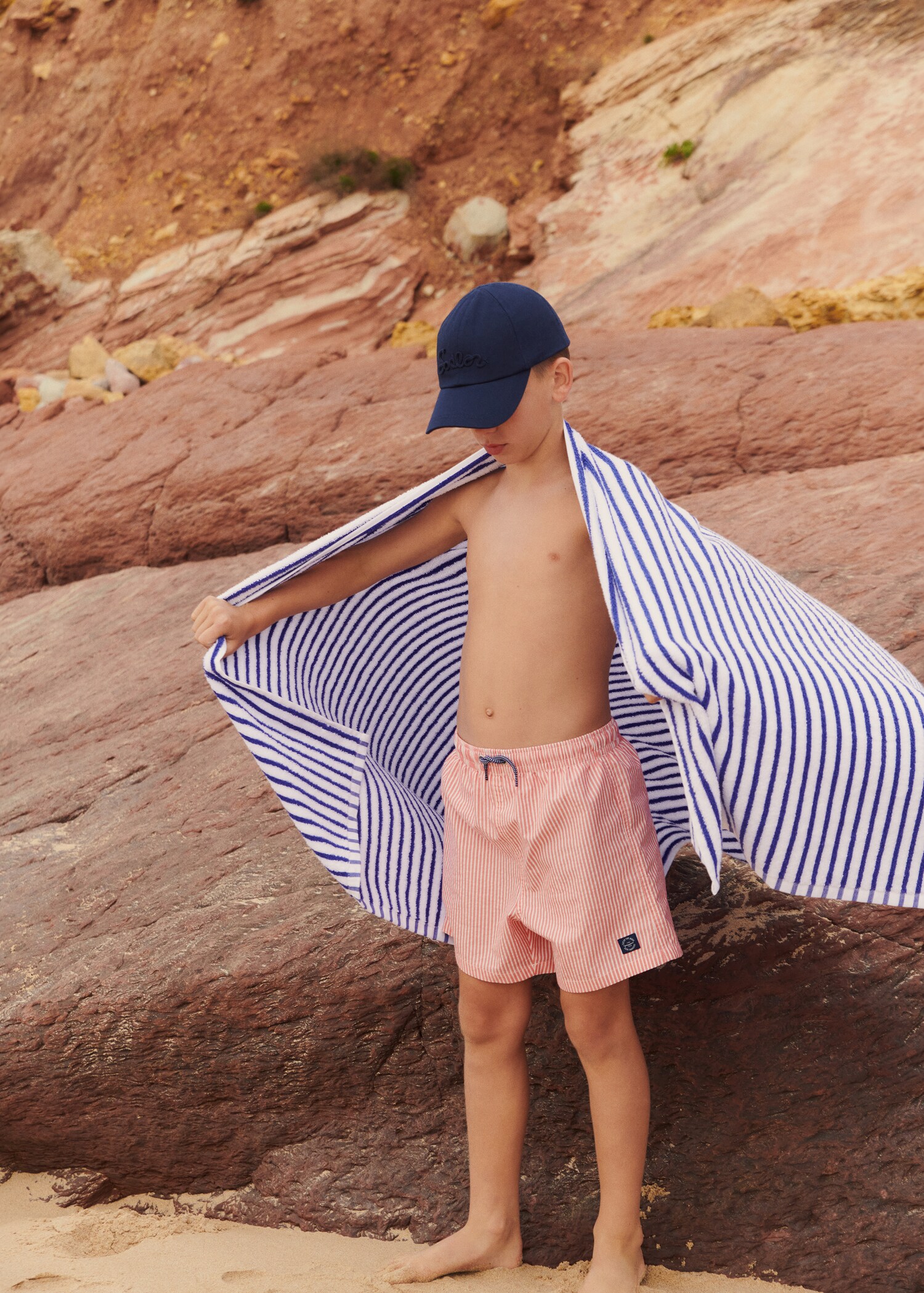 Striped swimsuit - Details of the article 6