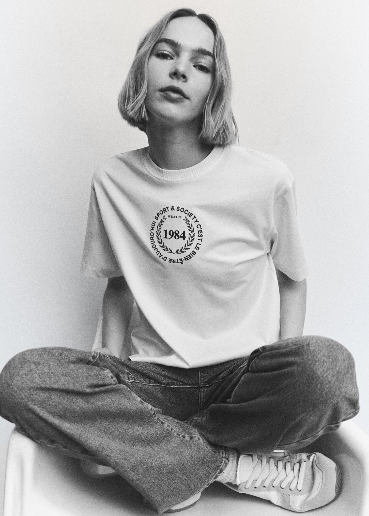 Baumwoll-T-Shirt mit Stickerei - Detail des Artikels 2