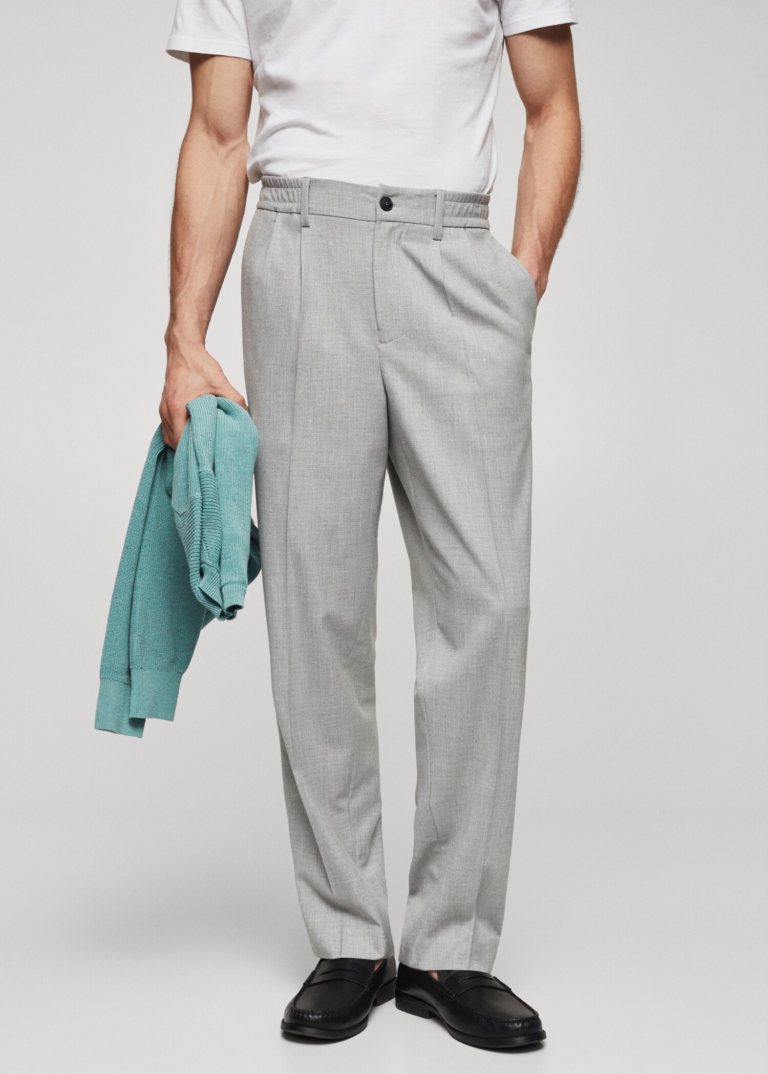 Spodnie tapered fit bawełniane - Plan średni