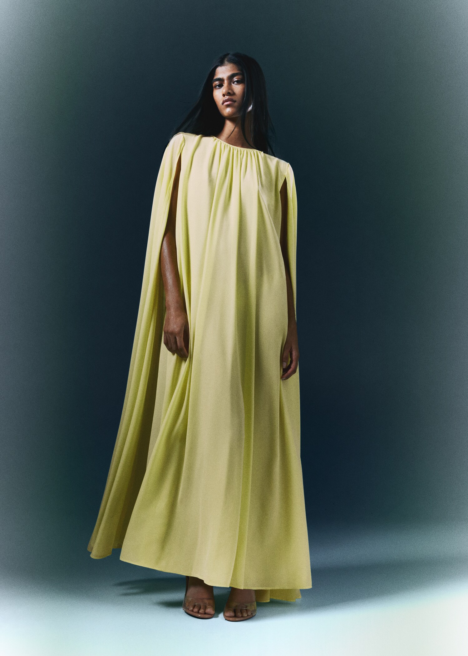 Sleeve slit dress - Details of the article 7