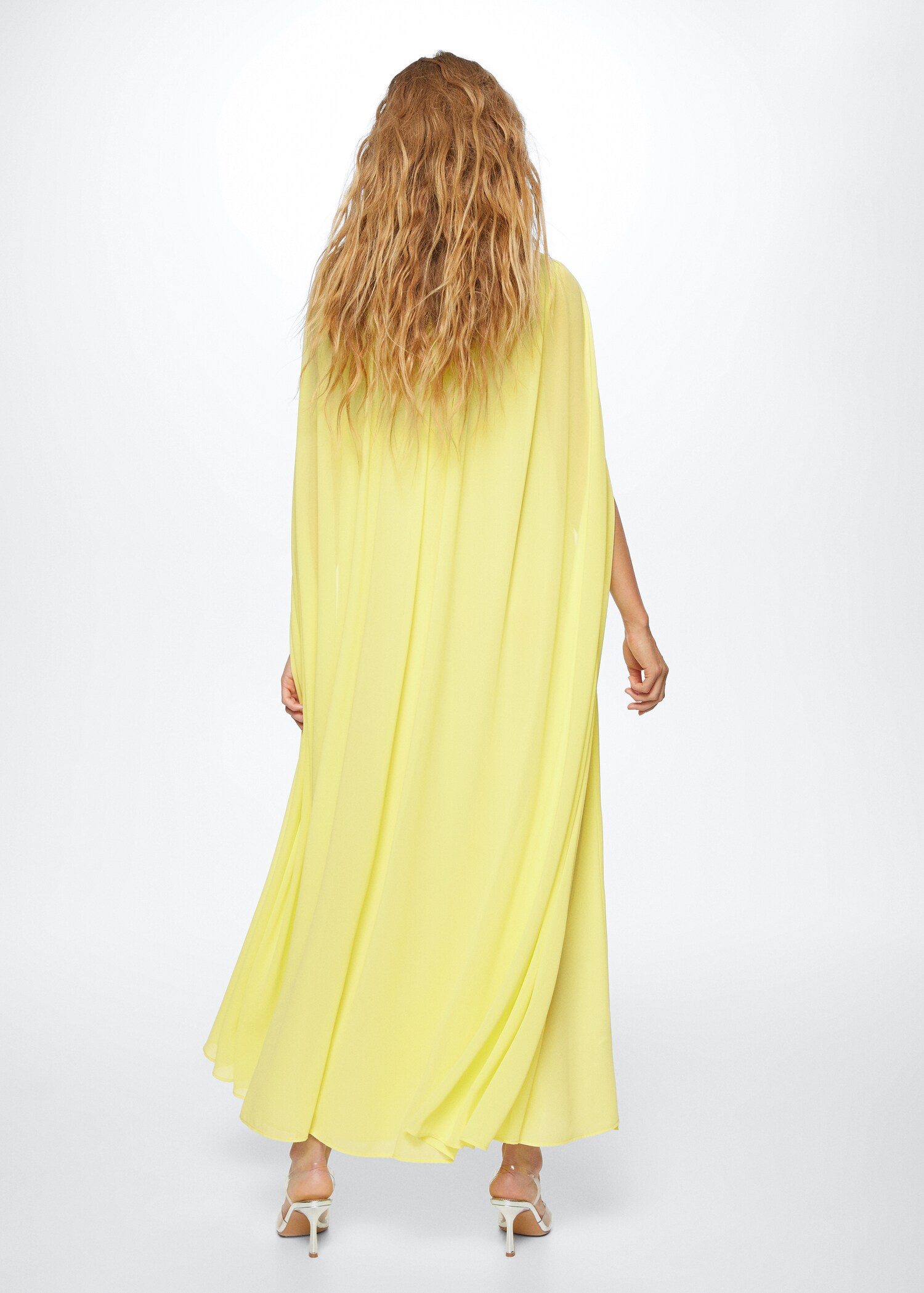 Sleeve slit dress - Reverse of the article